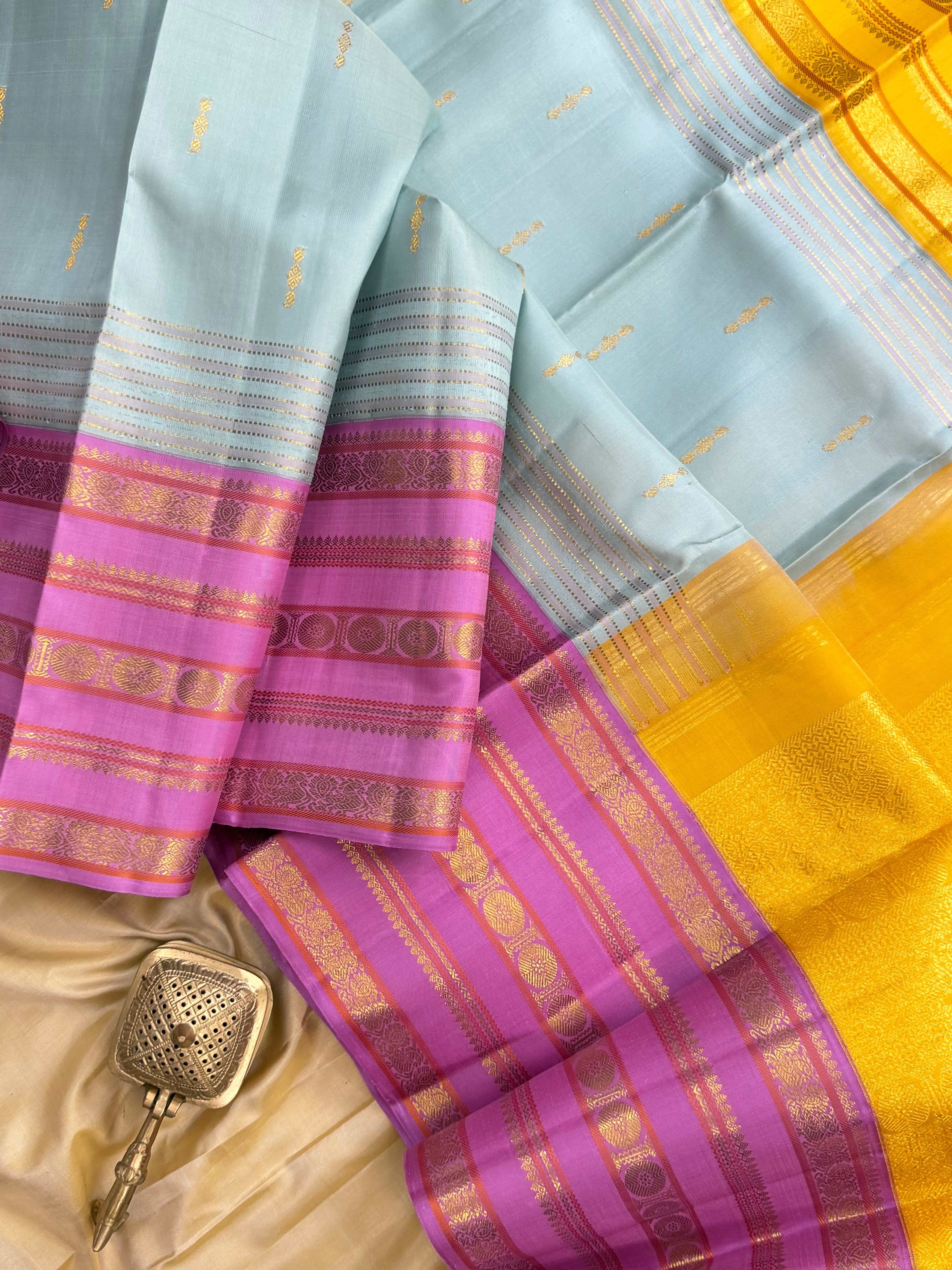 Powder blue Korvai Ganga Jamuna / Arani silk