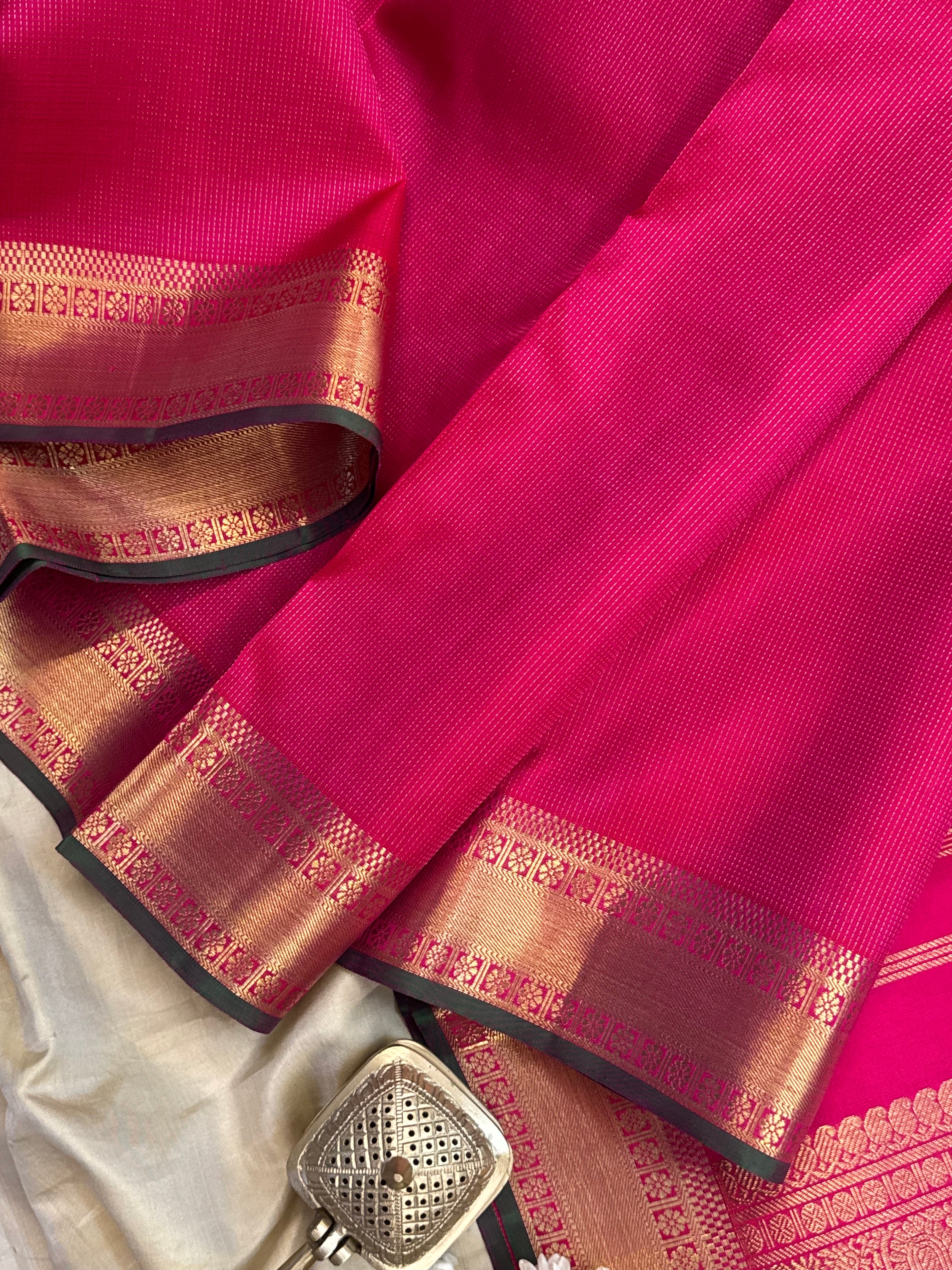 Pink zari ossivanam/ Kanjipuram silk CLSA3514