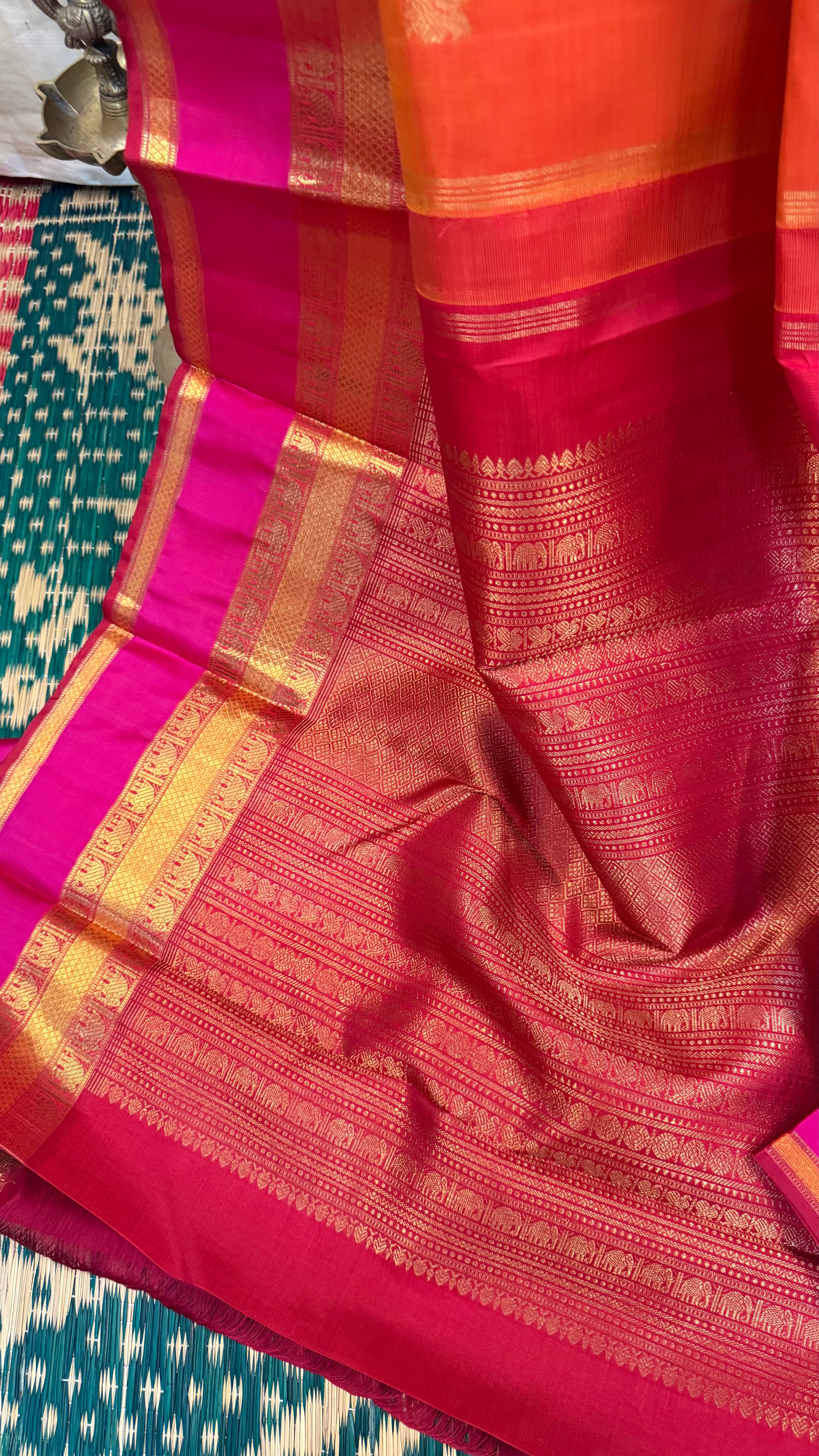 Swapnam: Rust kaal erangina border / Kanjipuram silk