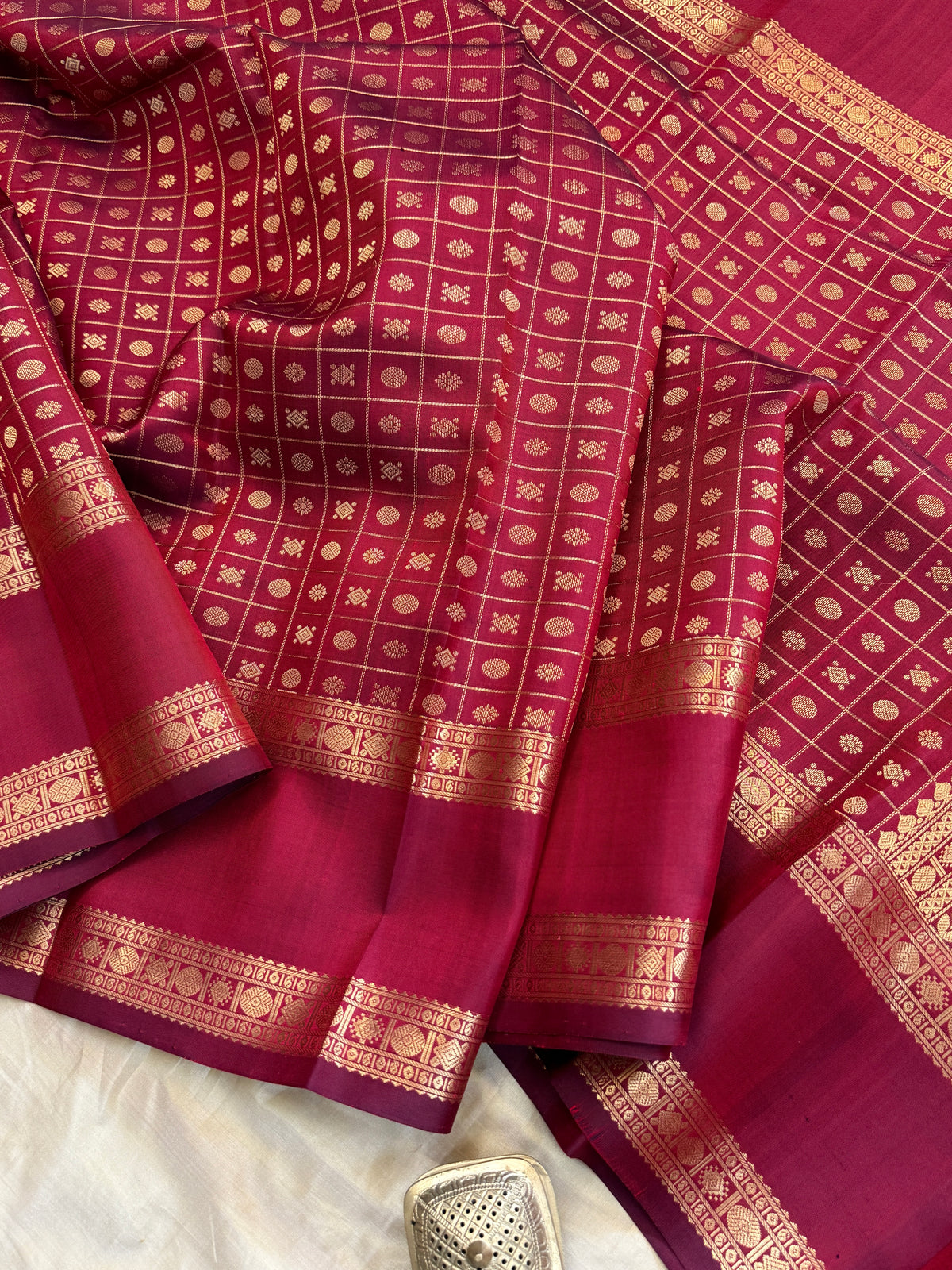 Special edition-Maroon colour with Zari kattam with butta silk saree/clsa 12564