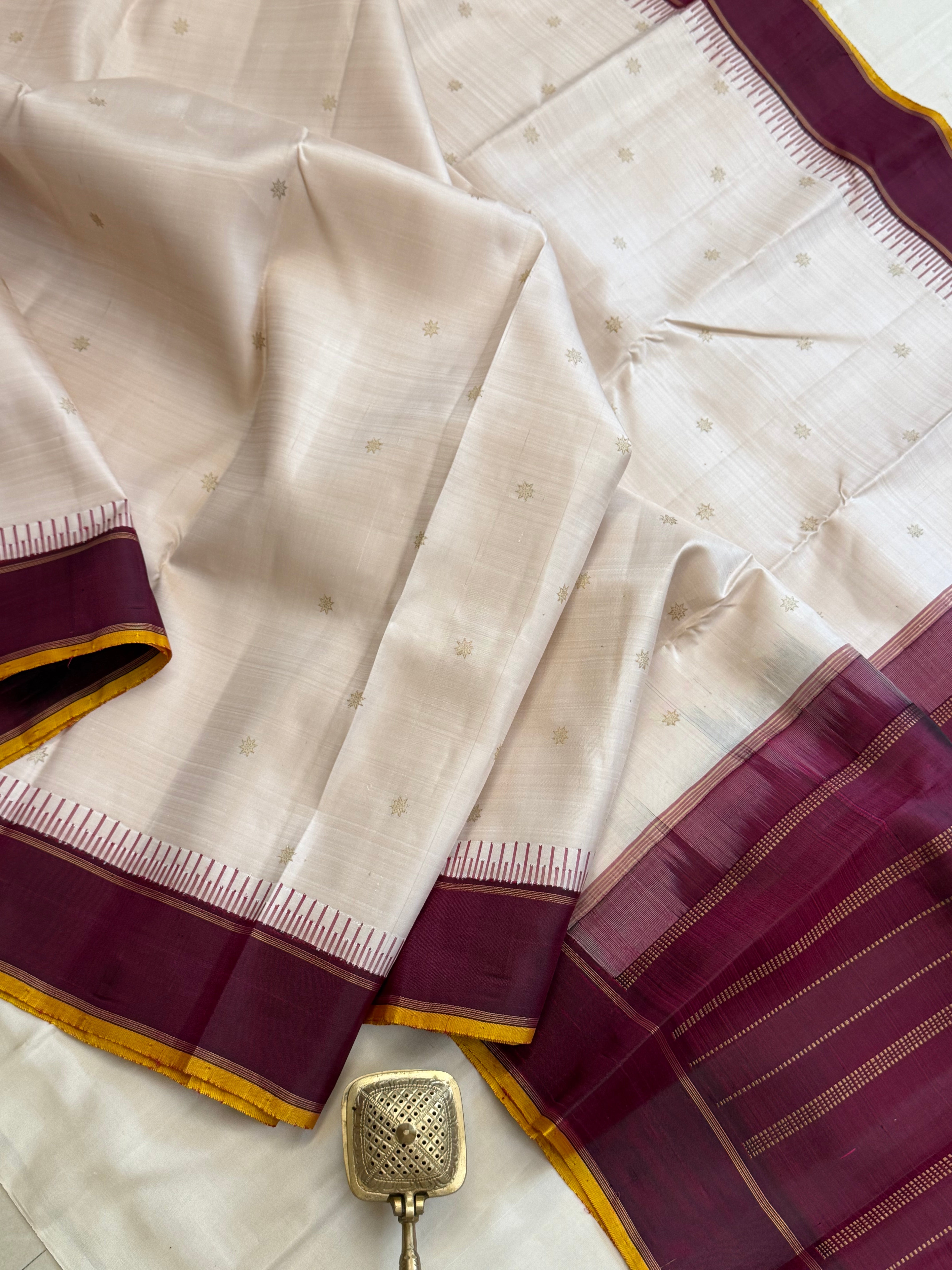Cream Korvai Pure Kanjipuram silk