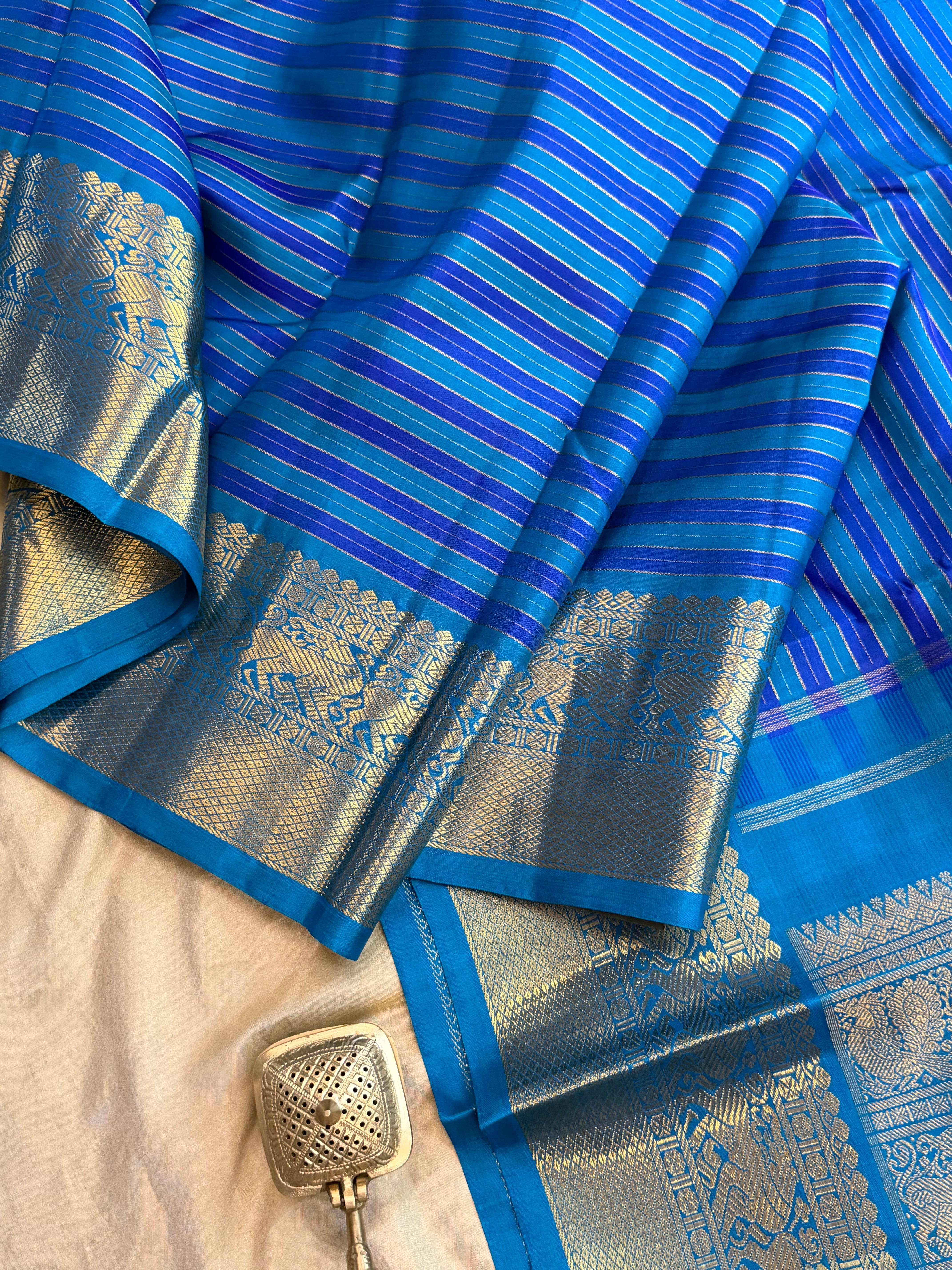 Vaalapoo savuku veldhari / Kanjipuram silk