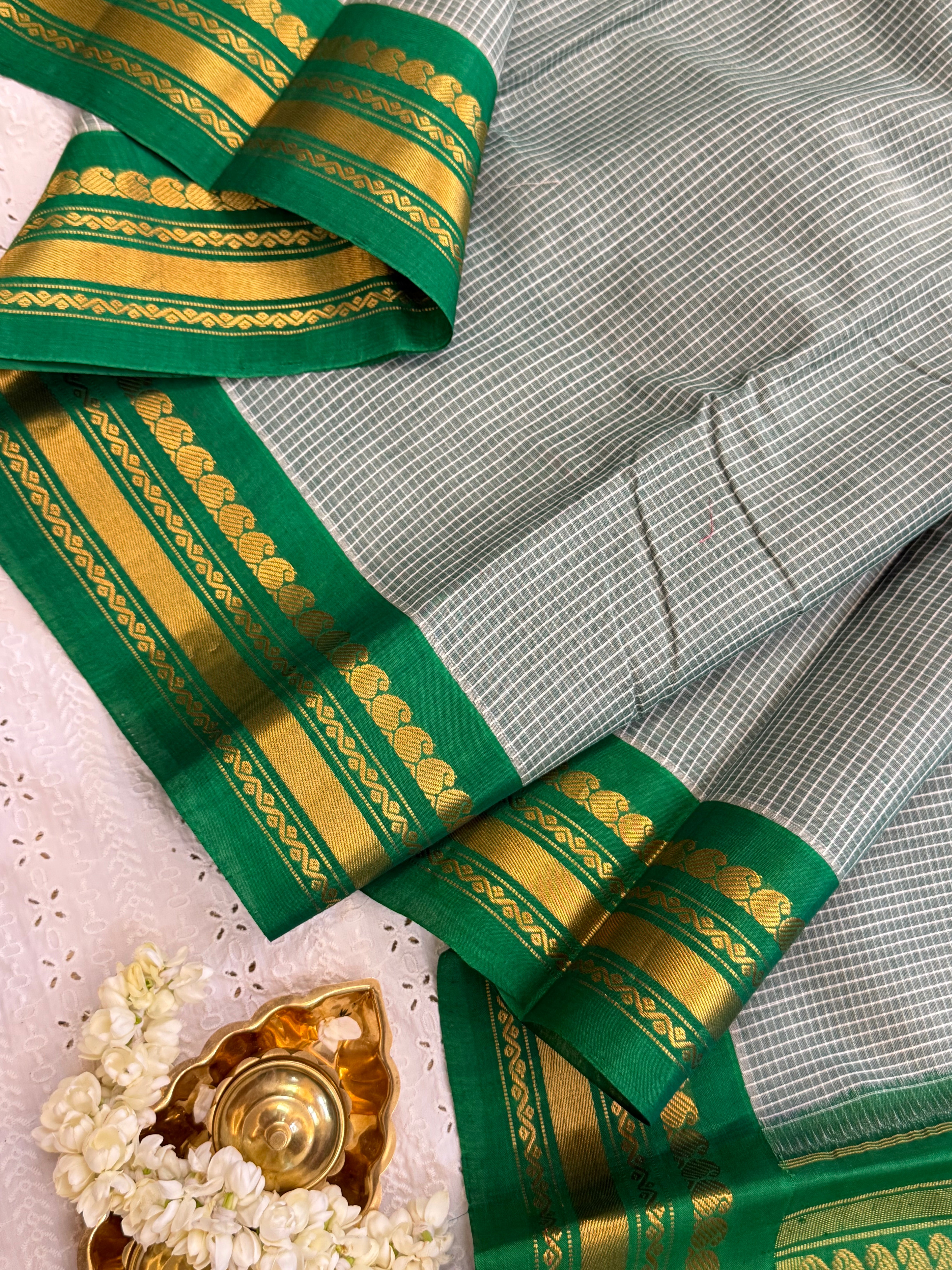 Grey and green / Gadwal cotton - No Blouse CLSA7373