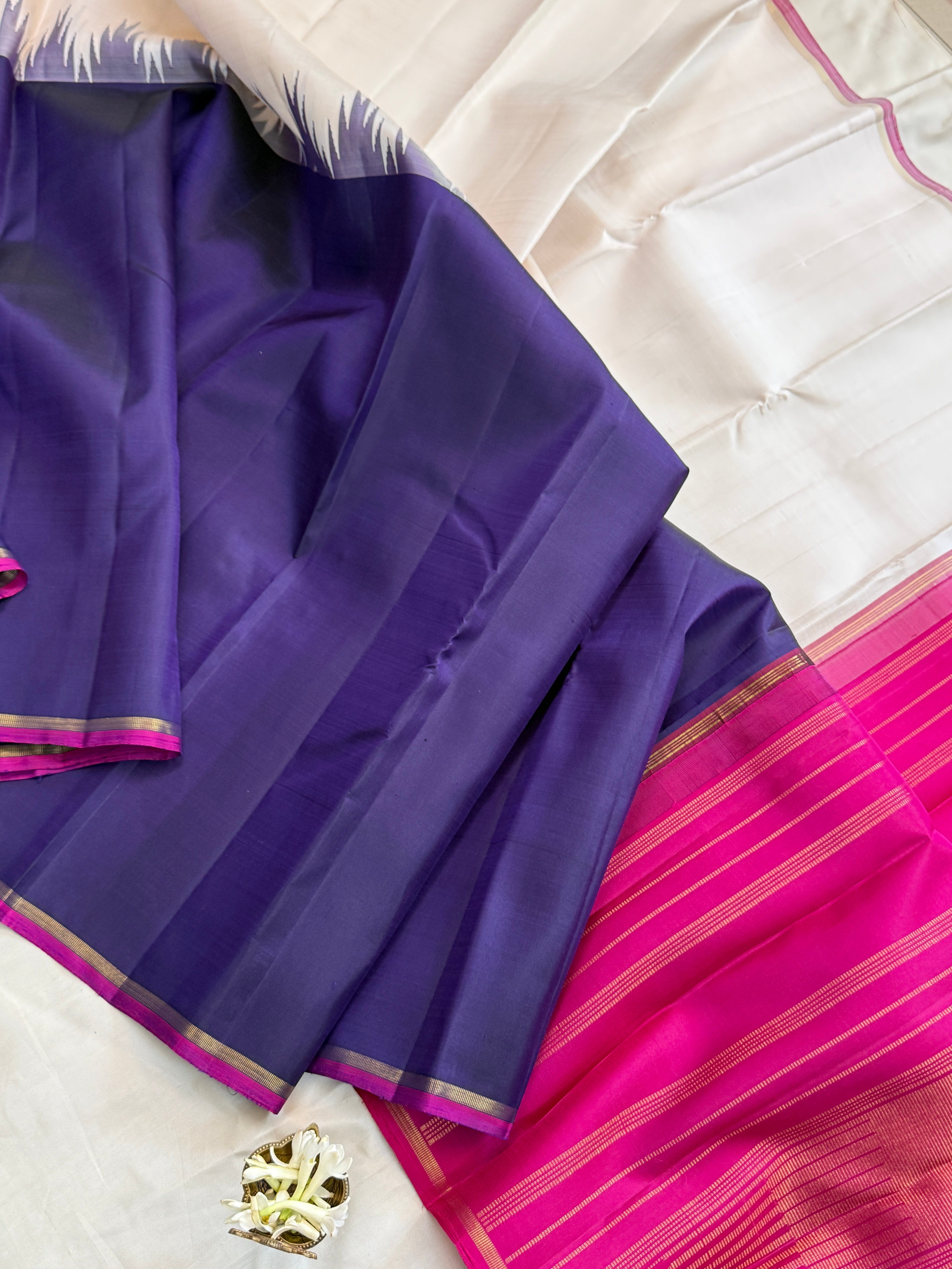 Purple and offwhite half an half pattern / Kanjipuram silk/clsa 11595