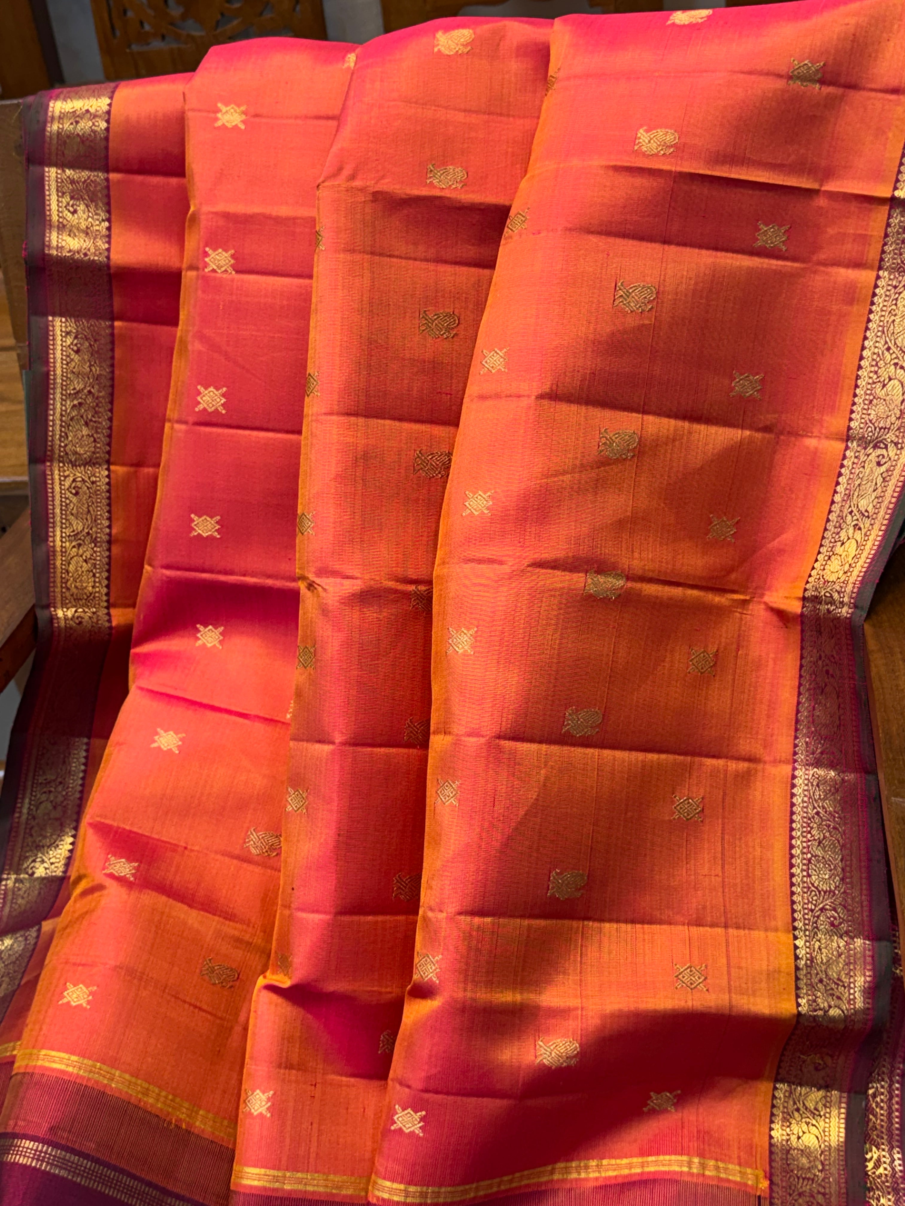 Rust small border / kanjipuram silk
