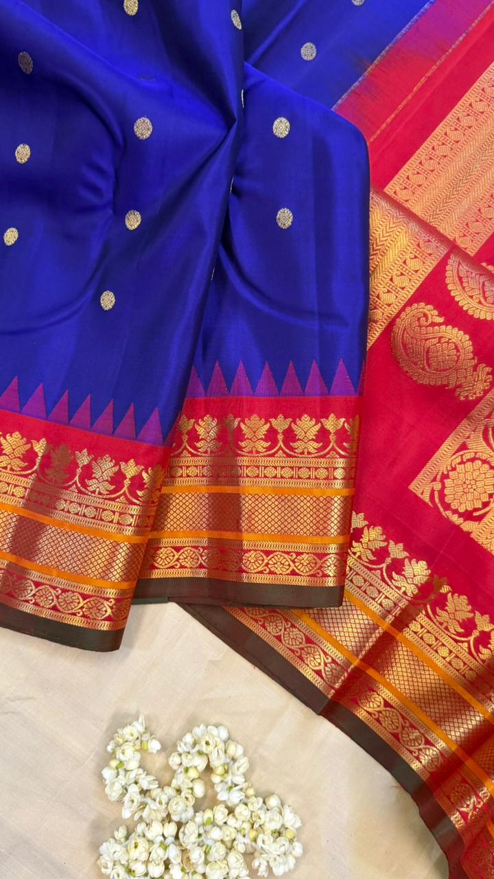 Blue and red korvai / Gadwal silk