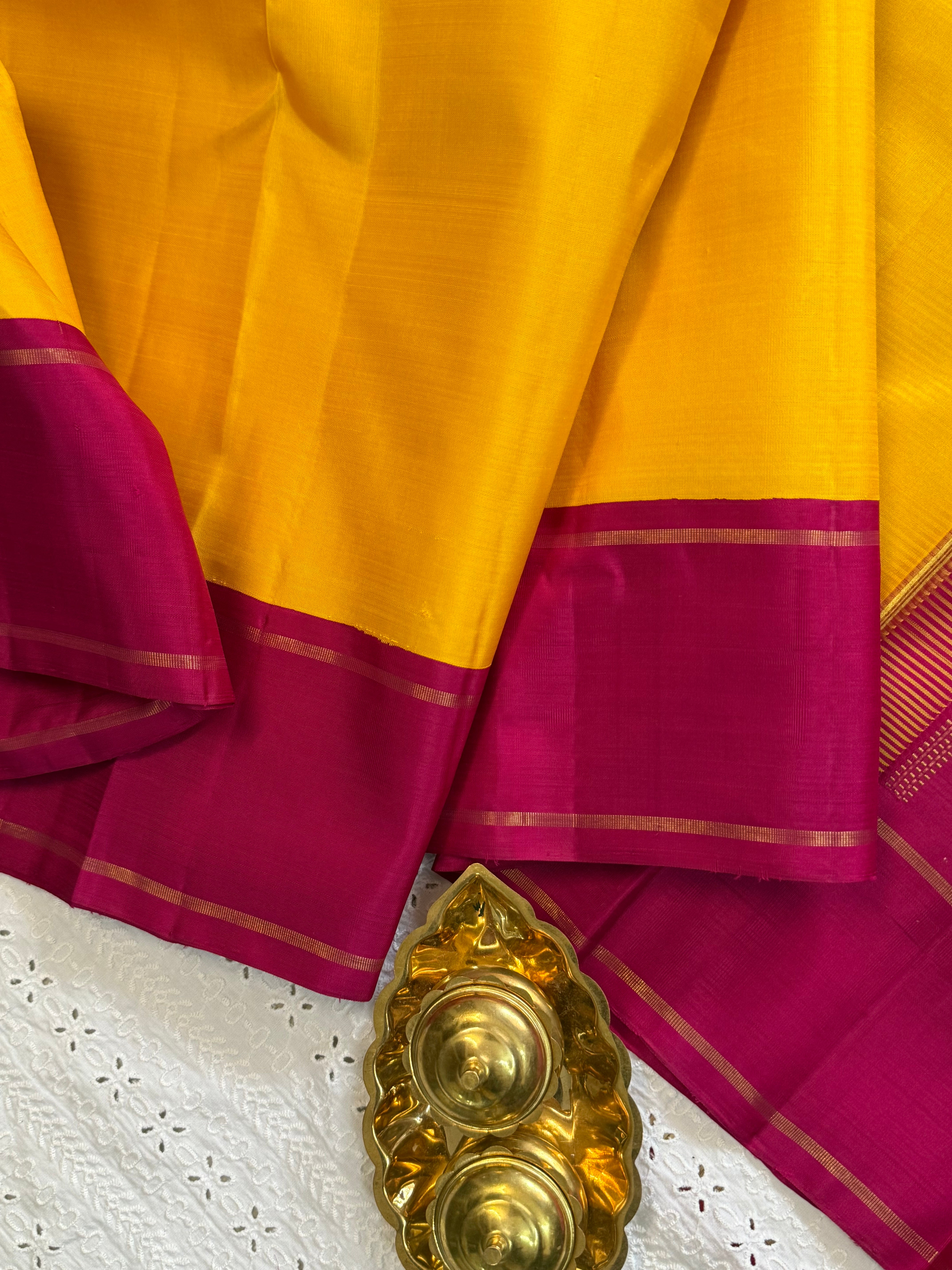 Yellow ganga jamuna border/ Kanjipuram silk