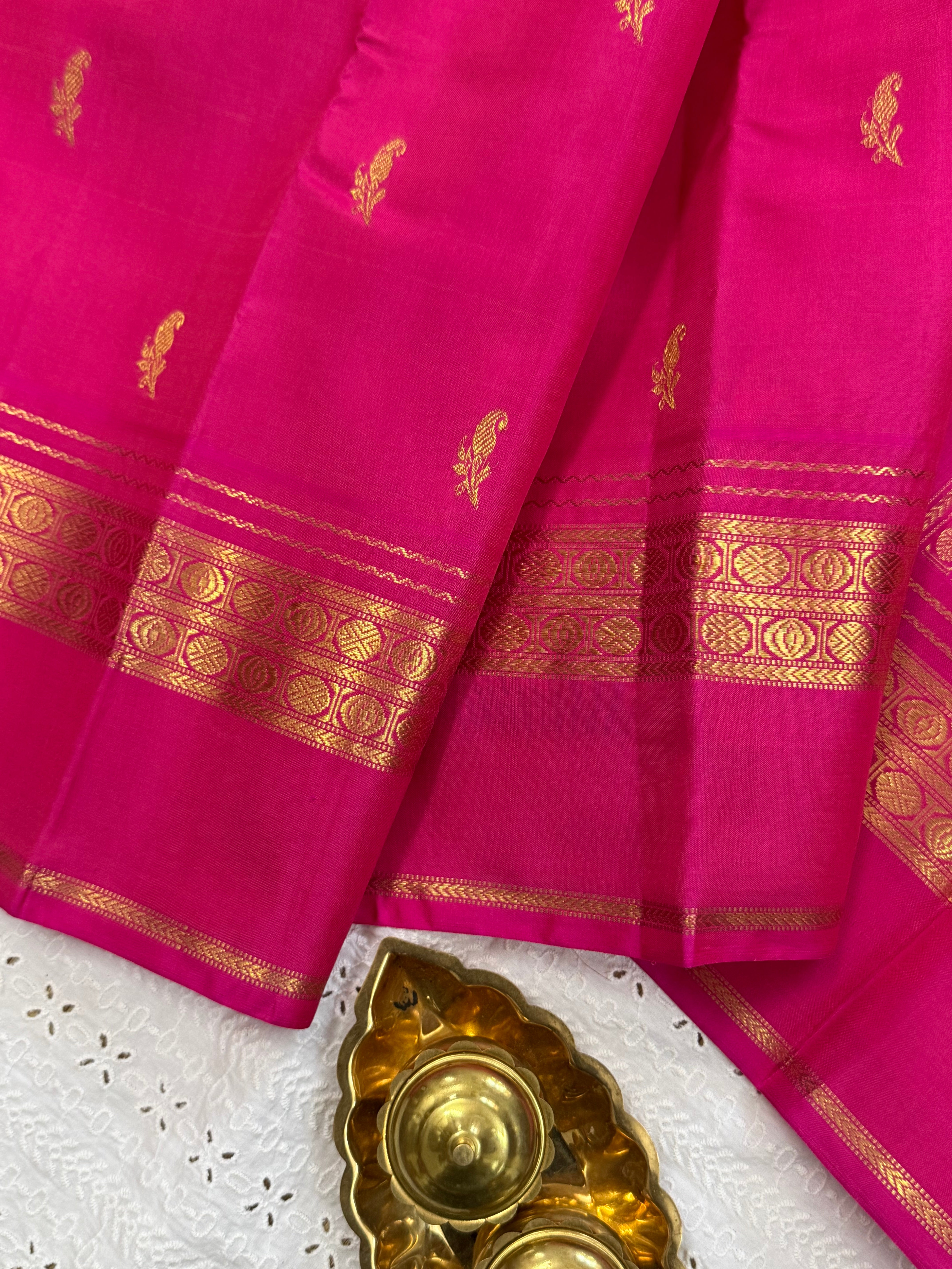 Pink kaal erangina border/ Arani Silk CLSA9864