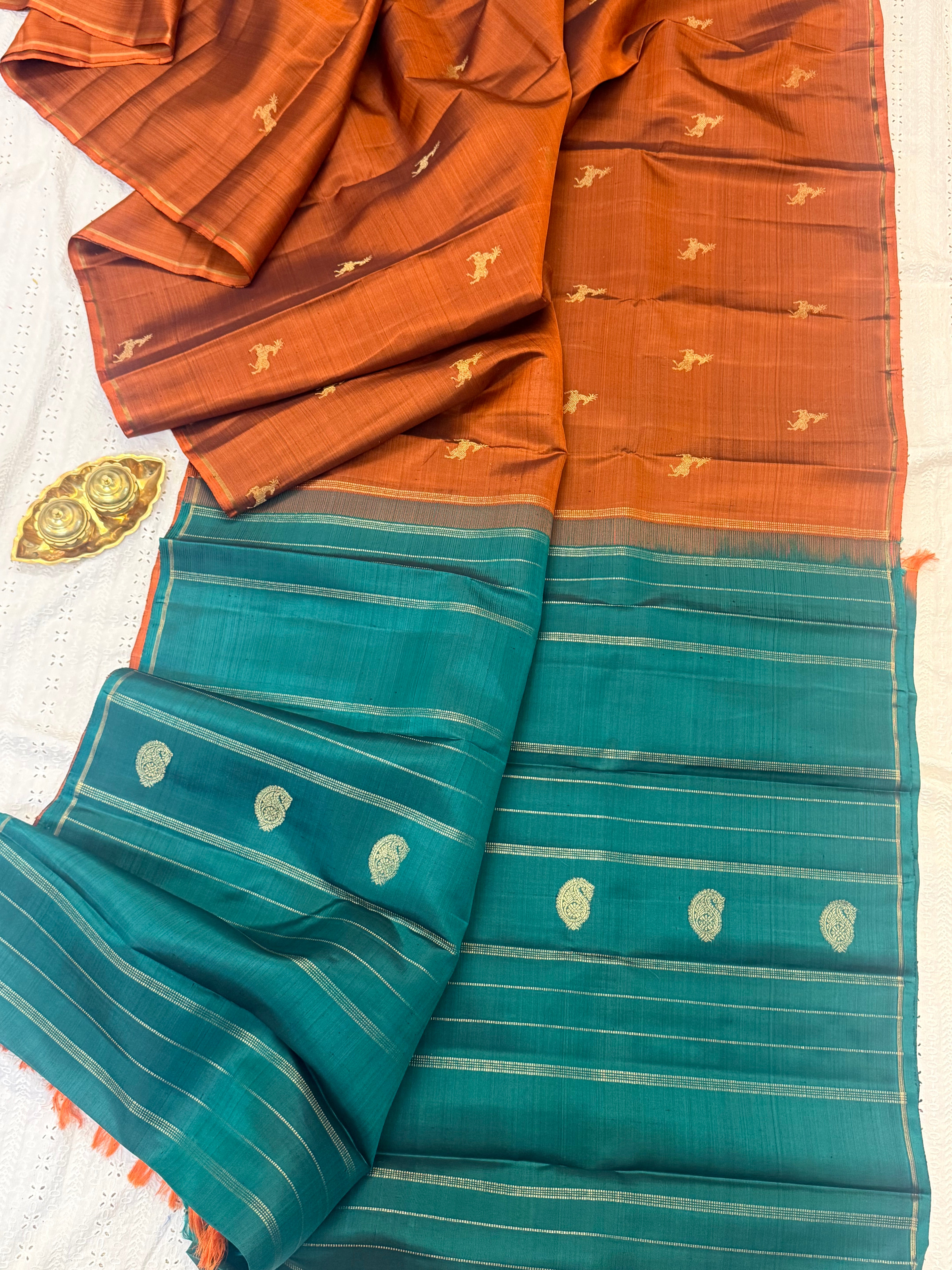 Rust orange Dear Butta / border less kanjipuram silk saree CLSA10094