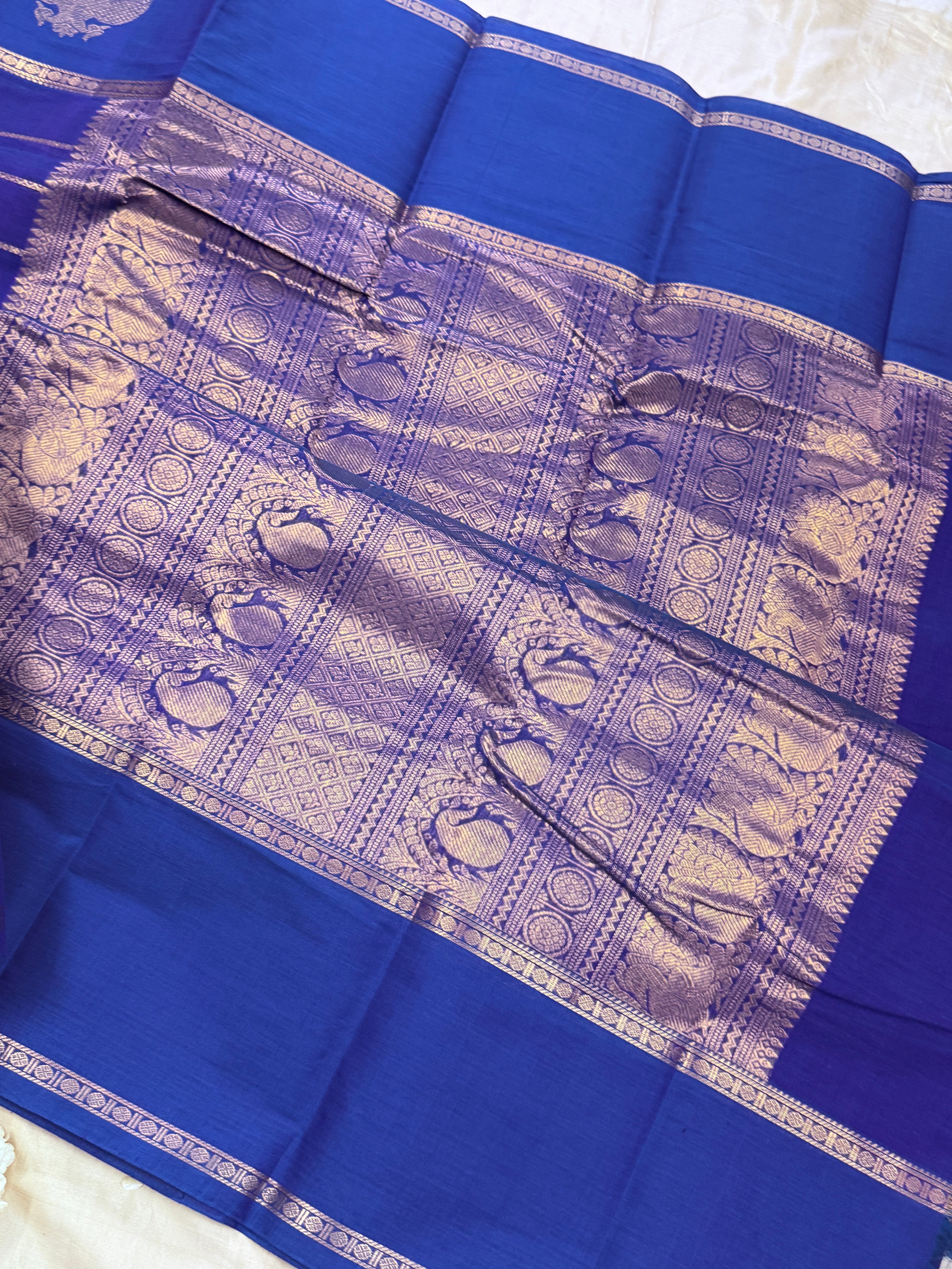 Purplish blue veldhari and border butta/ Kanchi Cotton