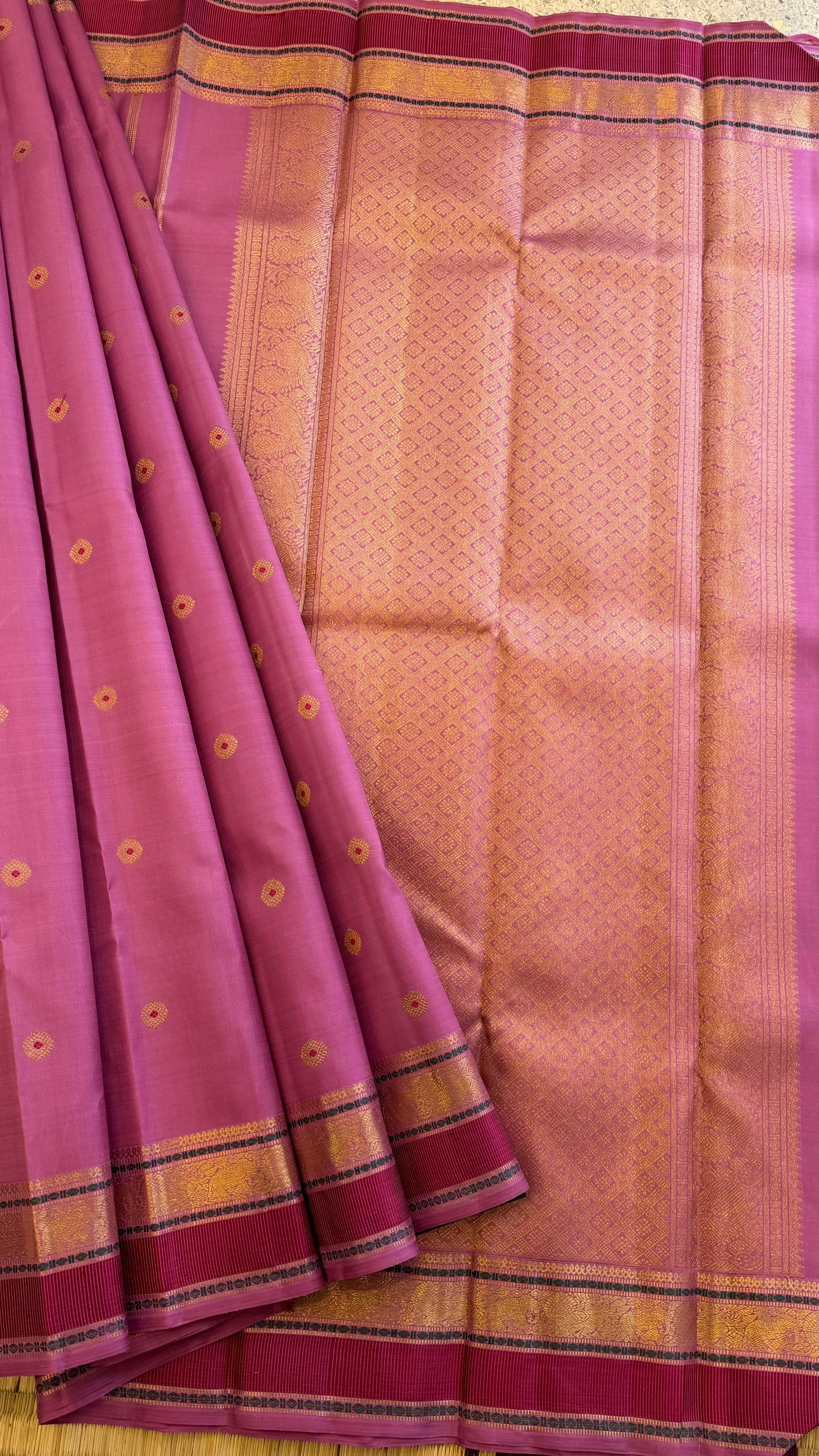 Dusky pink meenakari Butta / Kanjipuram silk
