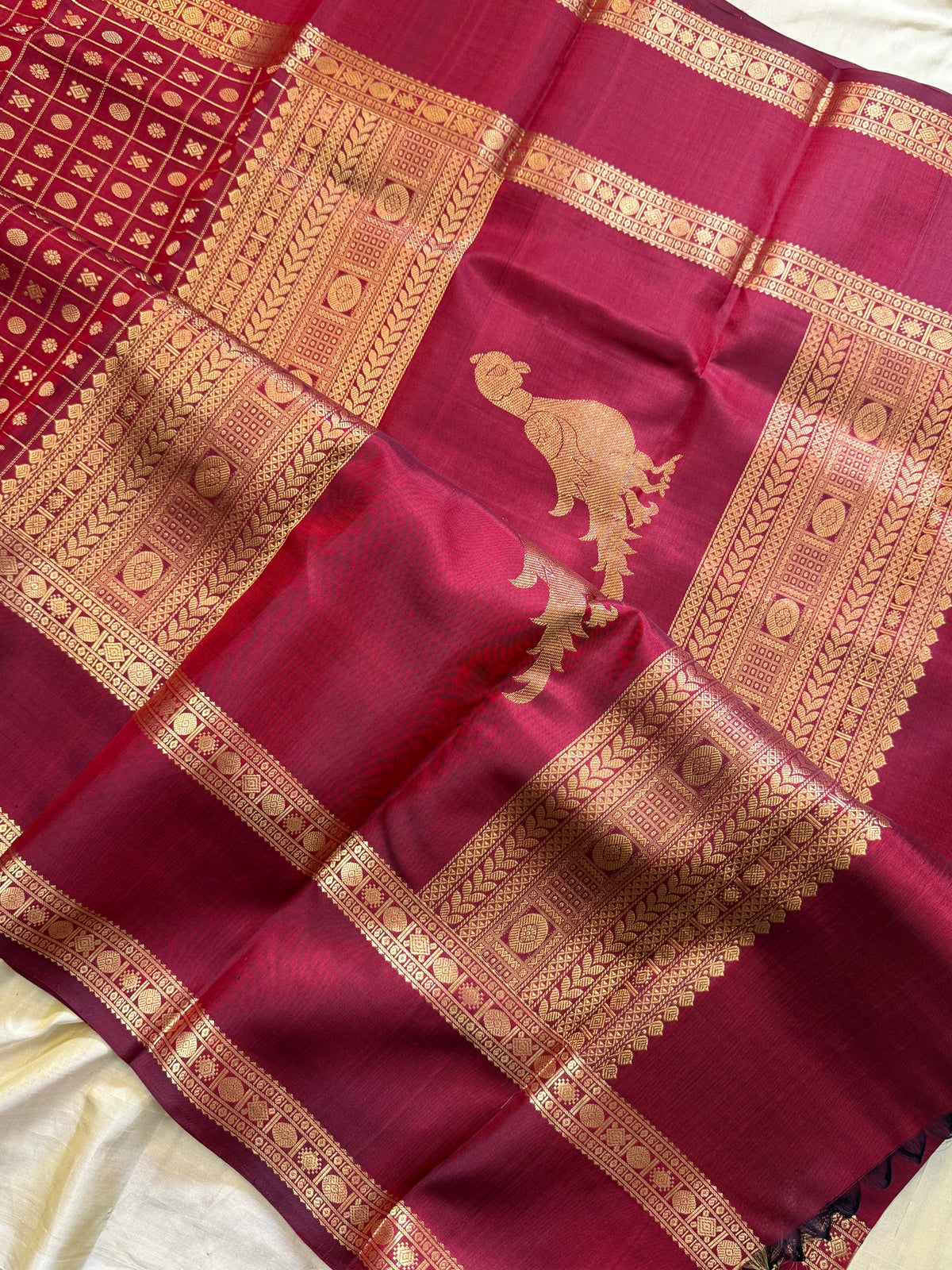 Special edition-Maroon colour with Zari kattam with butta silk saree/clsa 12564