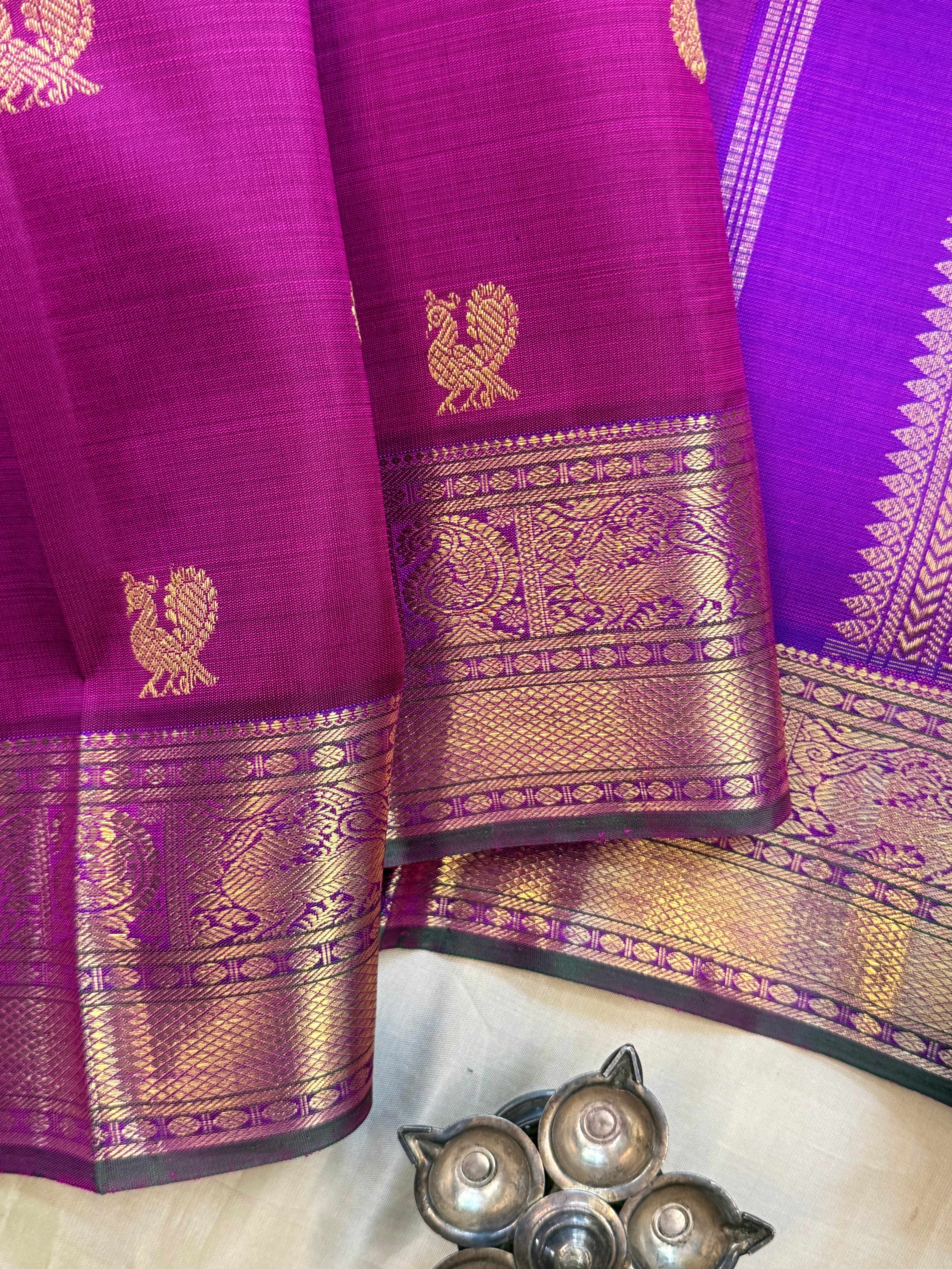 Magenta pink and purple / Kanjipuram silk
