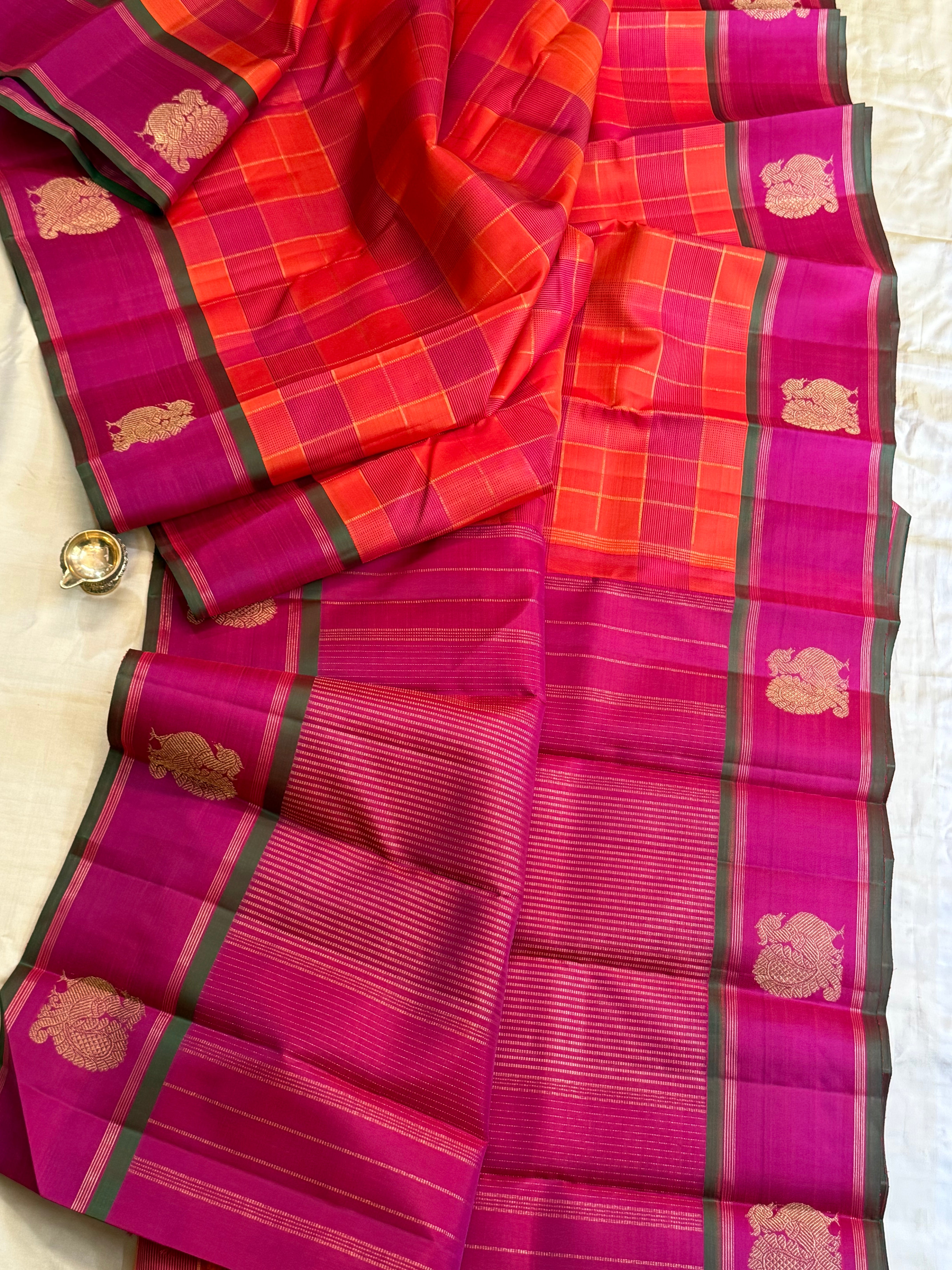 Sabai alangaram kattam with border butta / Kanjipuram Silk