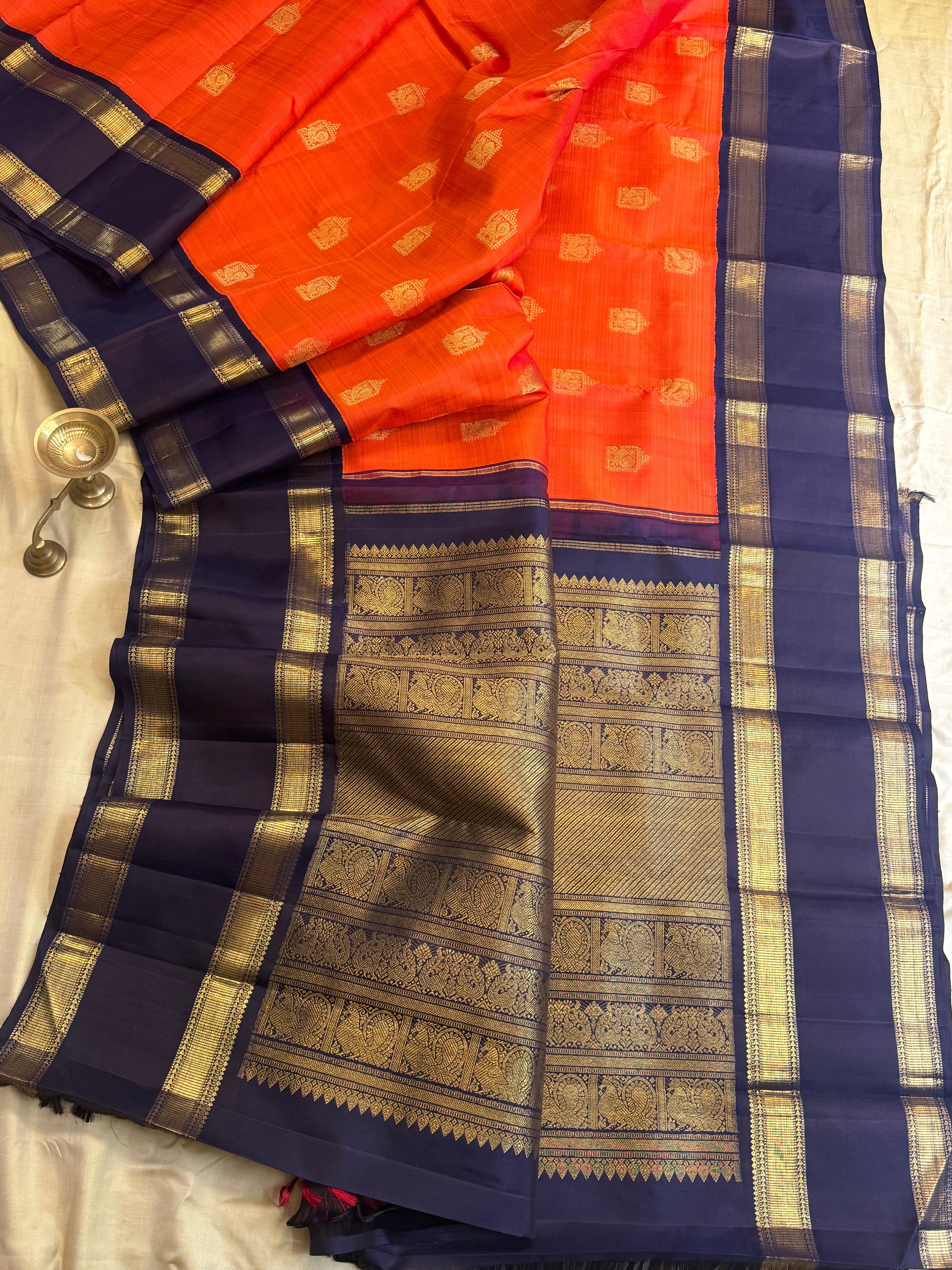 AALAYAM : Orange retta pet korvai kanjipuram silk