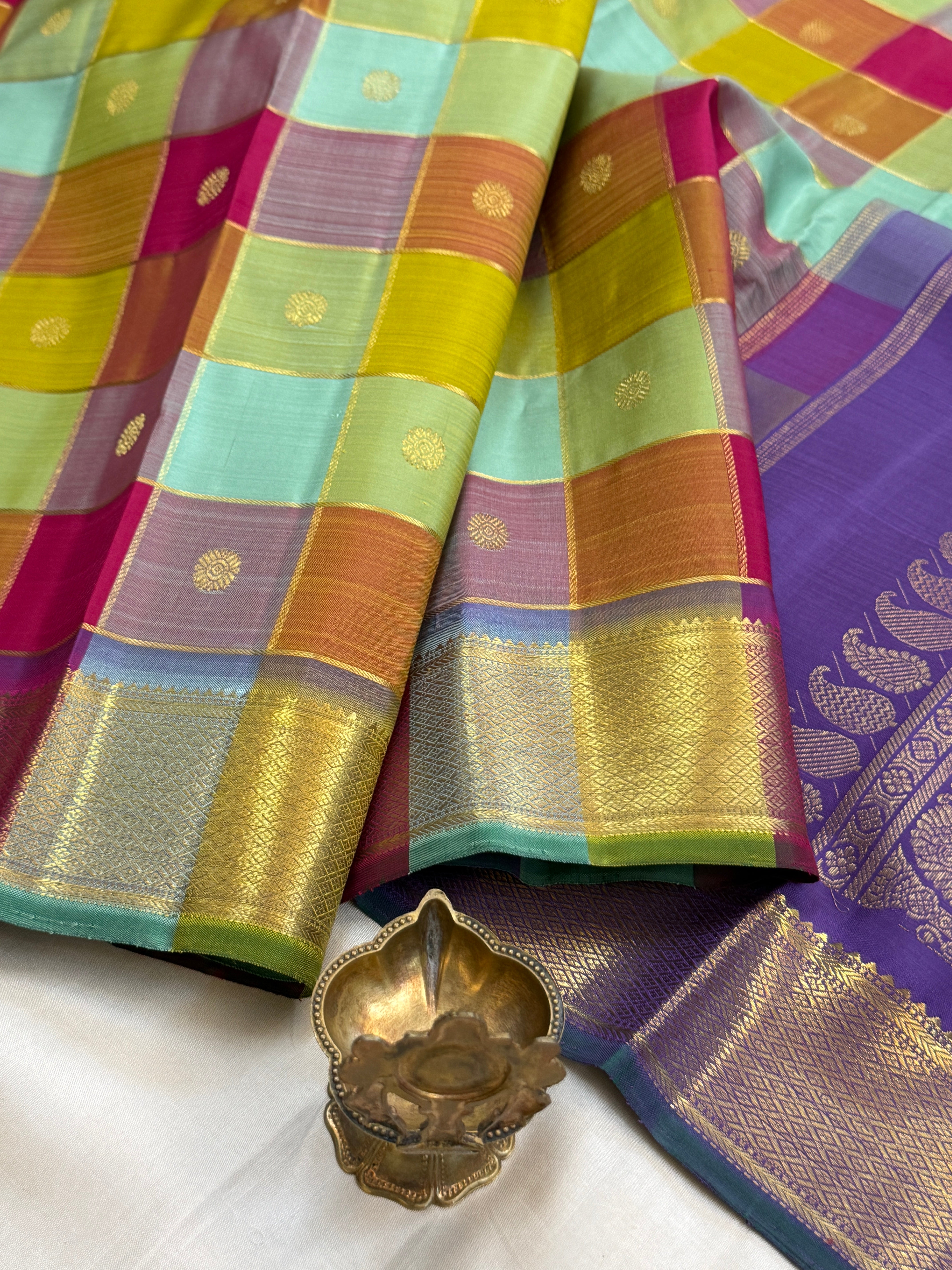 PAALUM PAZHAMUM CHECKS/ Kanjipuram silk CLSA11351