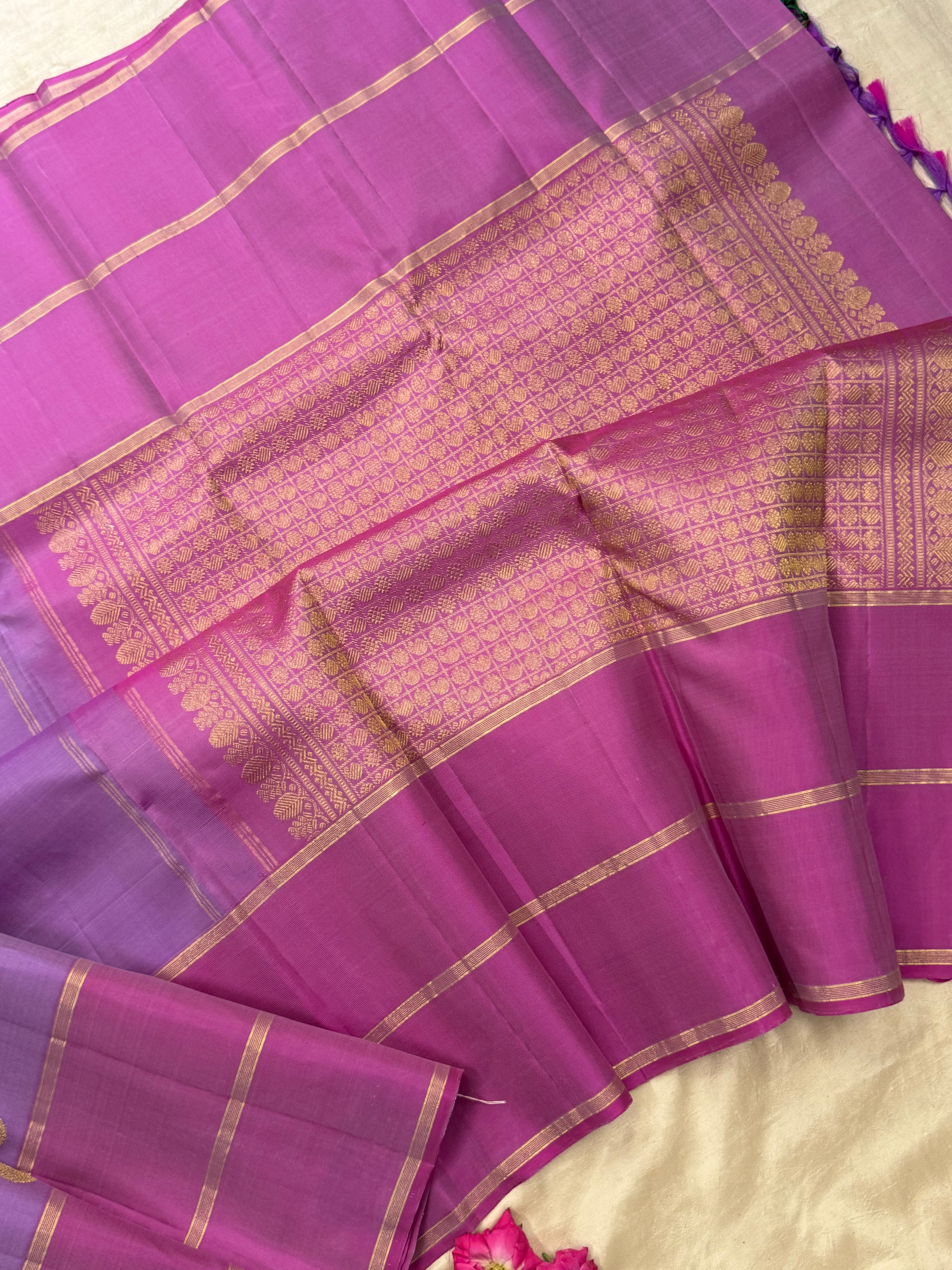 Lavender ganga jamuna border/ Arani silk