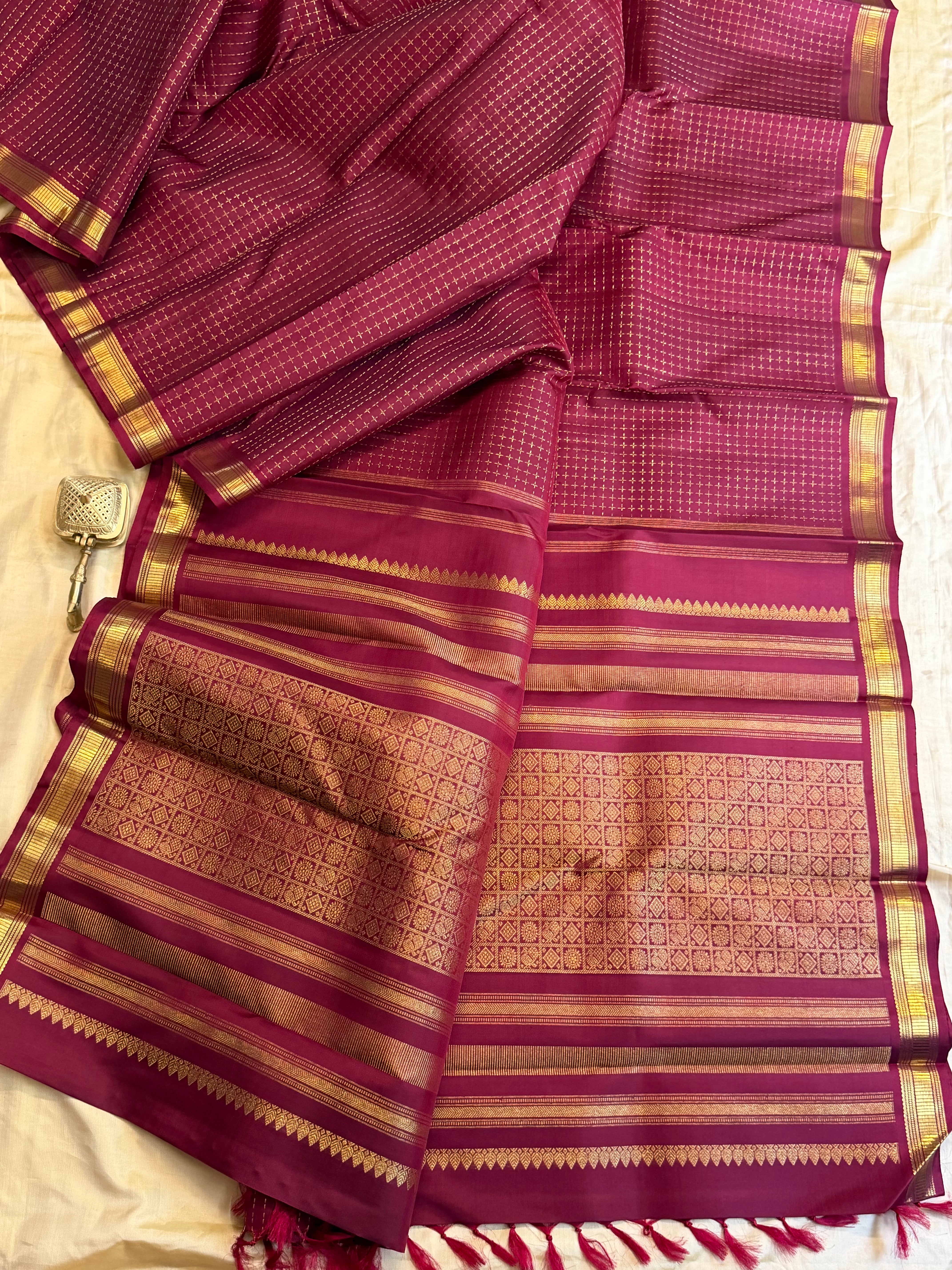 Podi color plus Butta / Kanjipuram silk