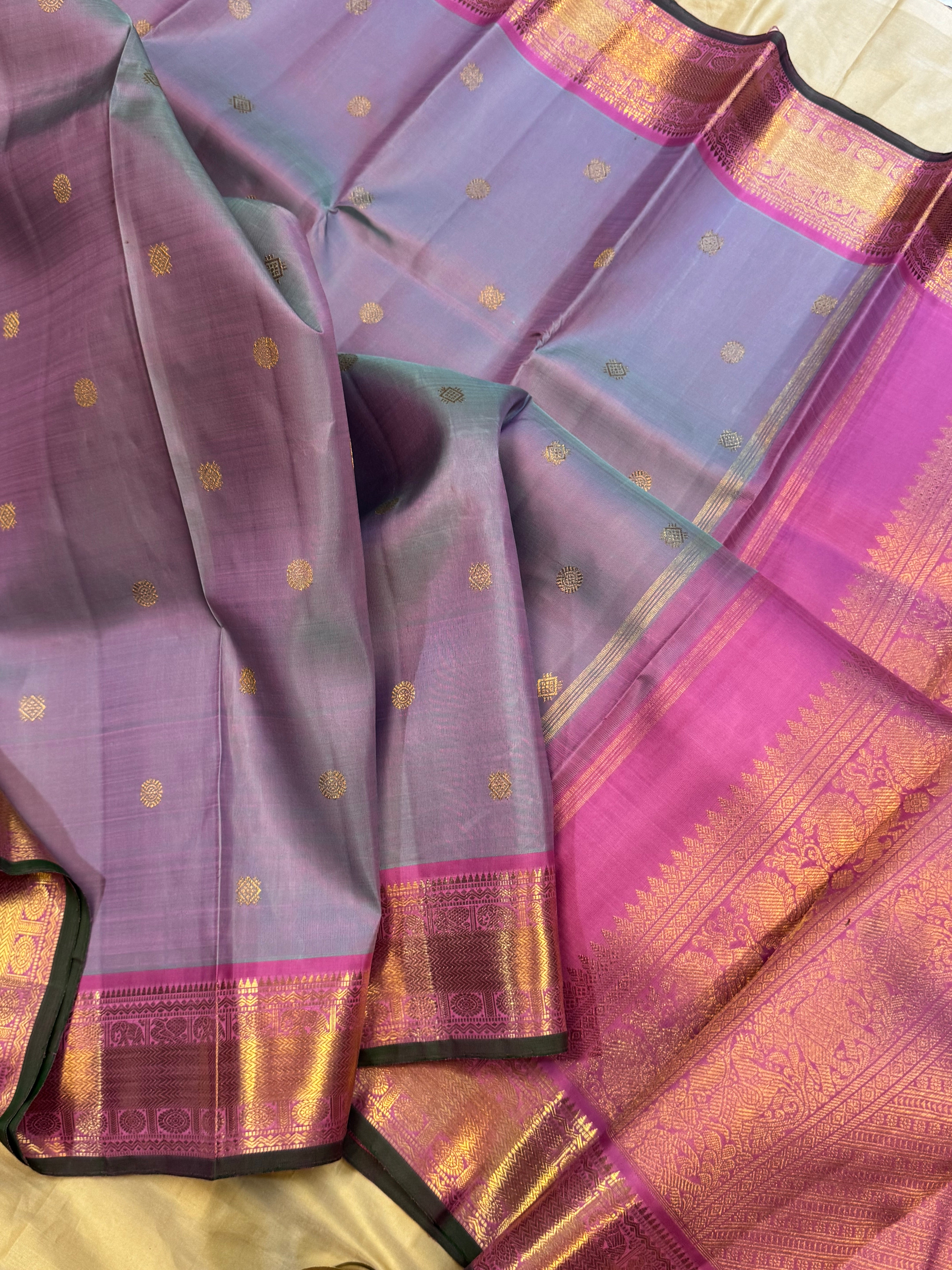 Swapnam : Lavender pink small border / kanjipuram silk