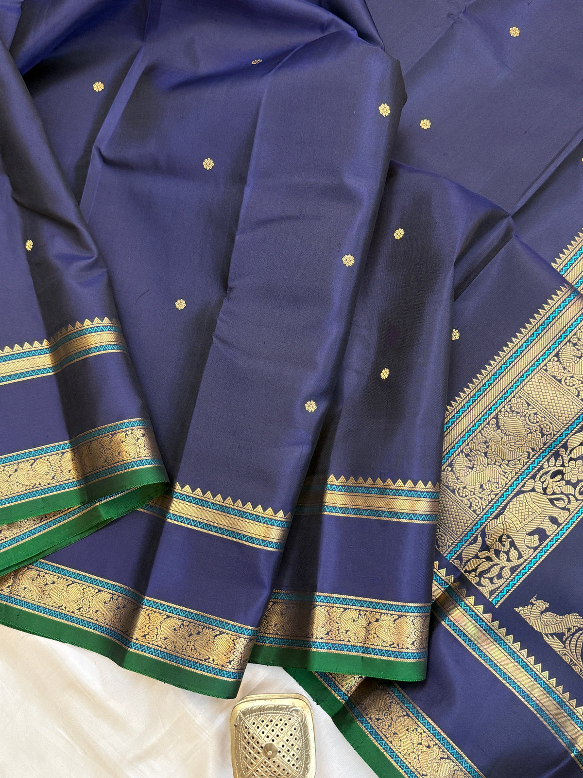 Special edition Dark Navy Blue with Zari Butta silk saree/clsa 12420