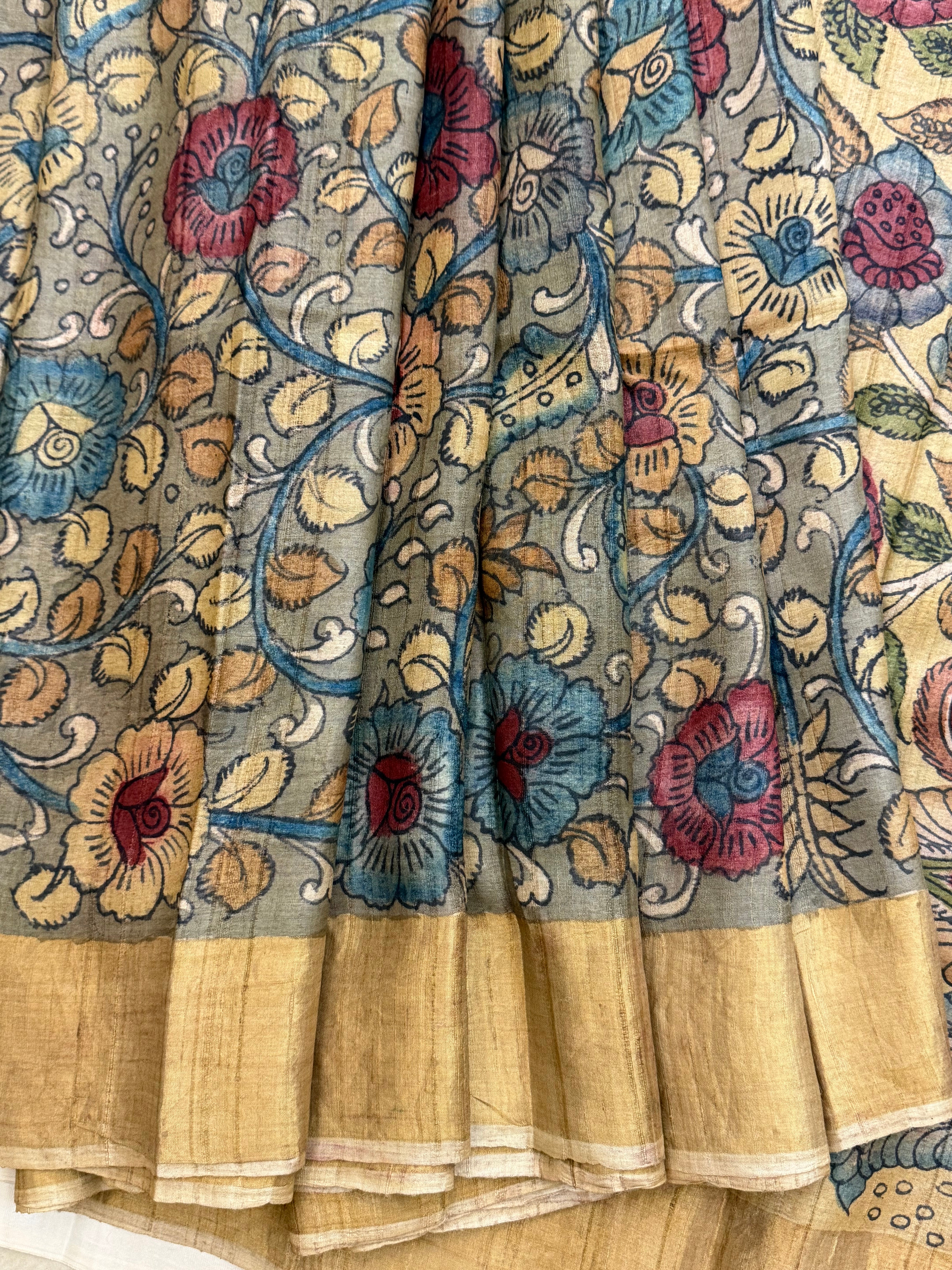 Hand drawn natural dyed pen kalamkari sarees / clsa 11126