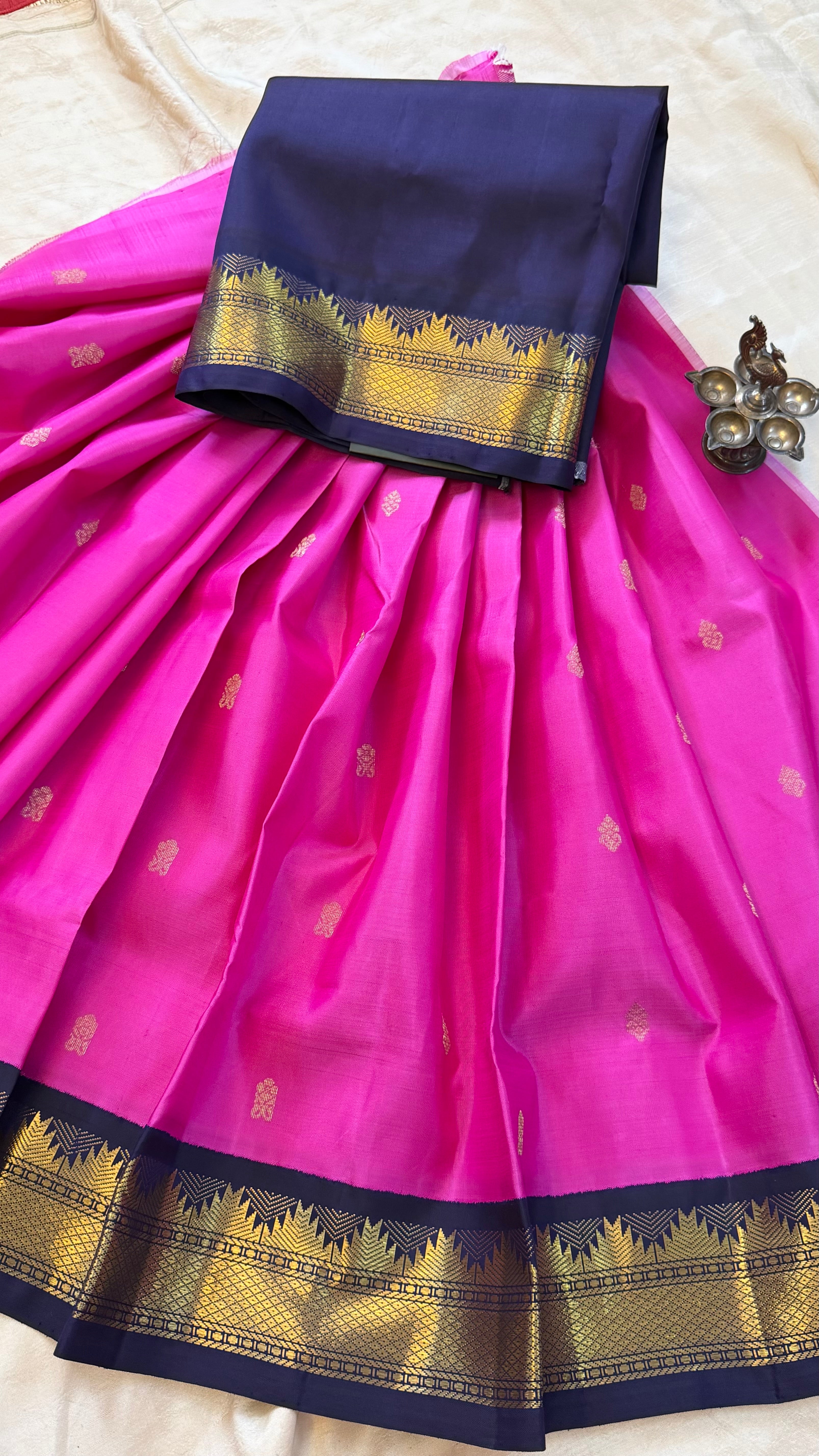 Dark pink Paavadai set korvai 4 to 6 years