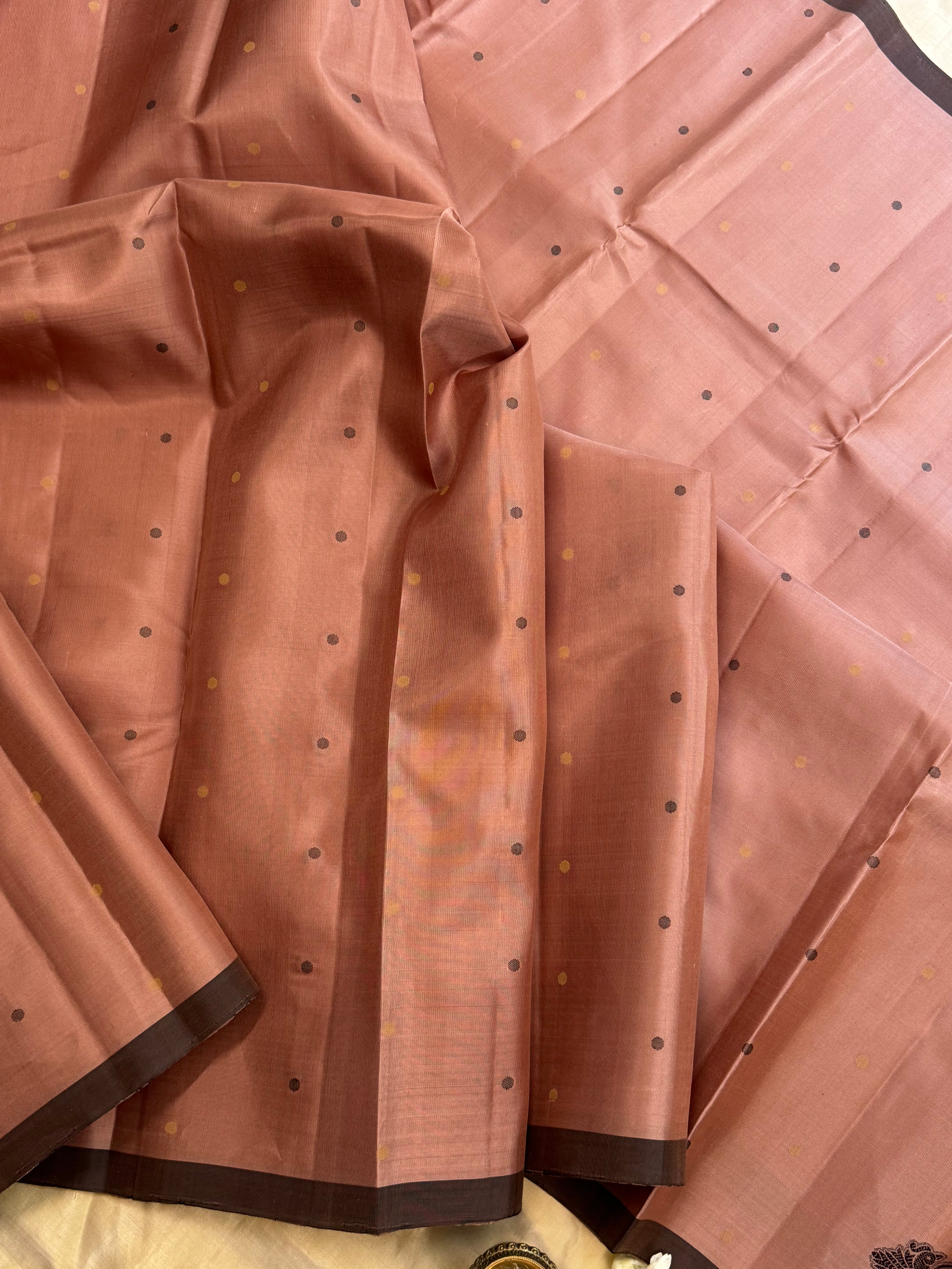 Onion pink borderless unique pallu/ Varnangal soft silk