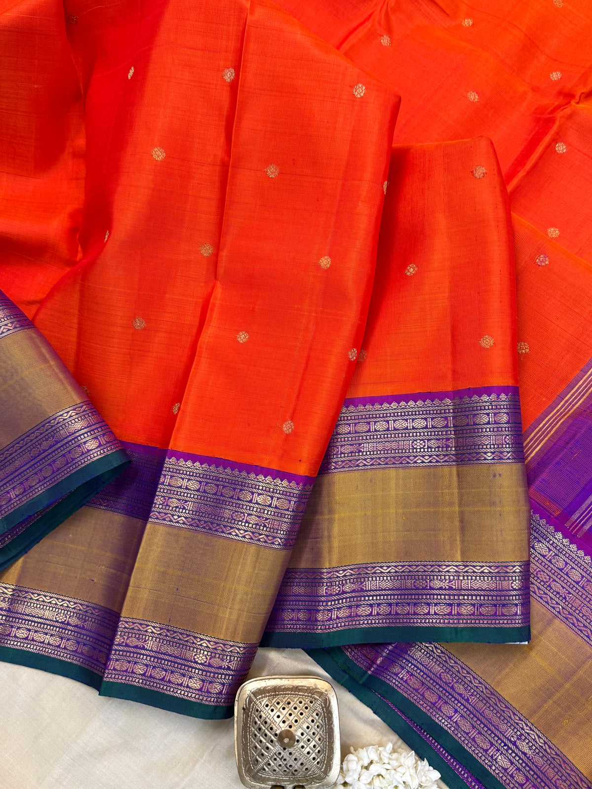 Navarathri - Day 5 Orange Colour pure Zari butta Rettapet Korvai /Kanjipuram silk sree Clsa4987