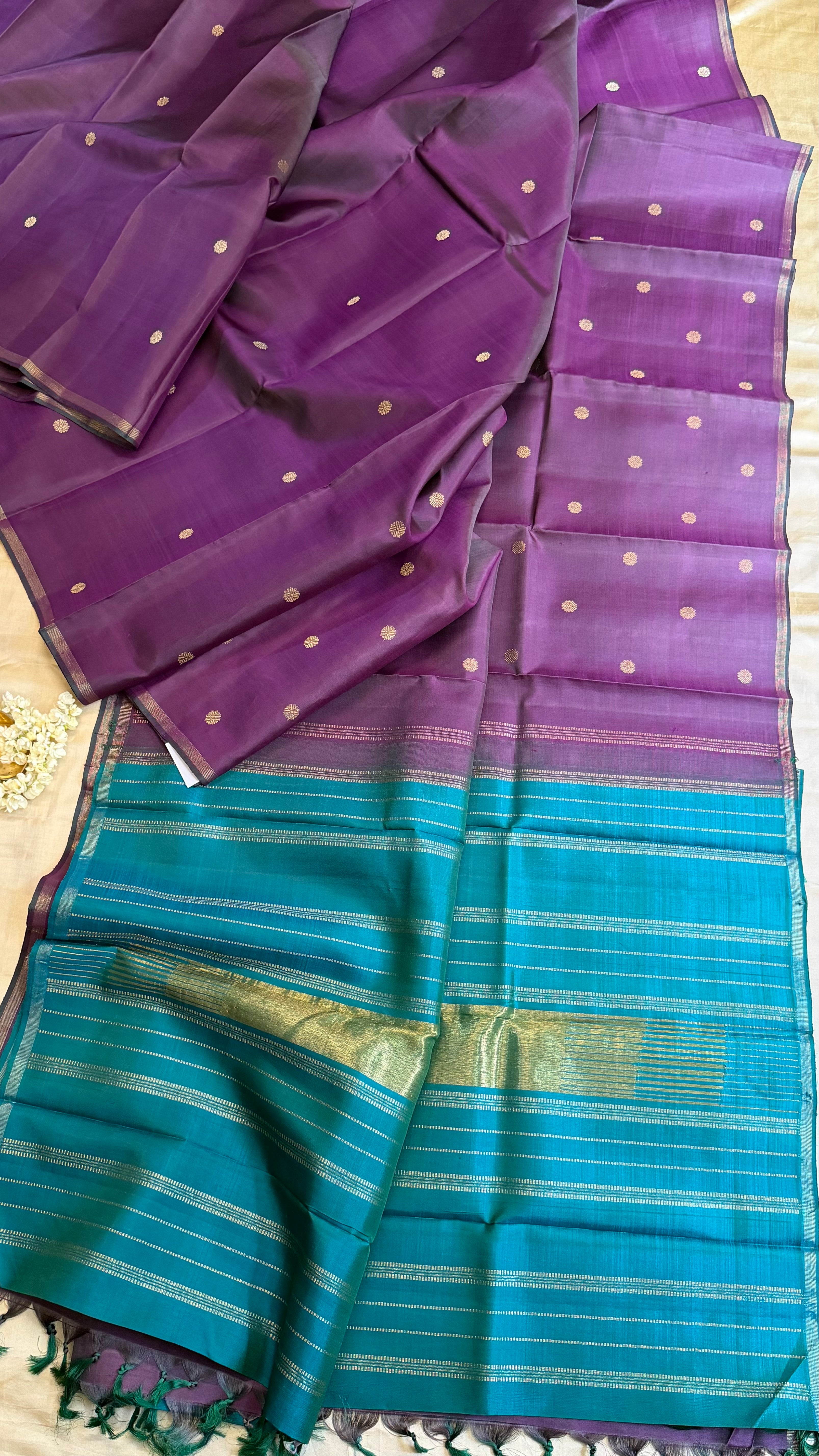 Deep purple and rama green borderless/ Kanjipuram silk