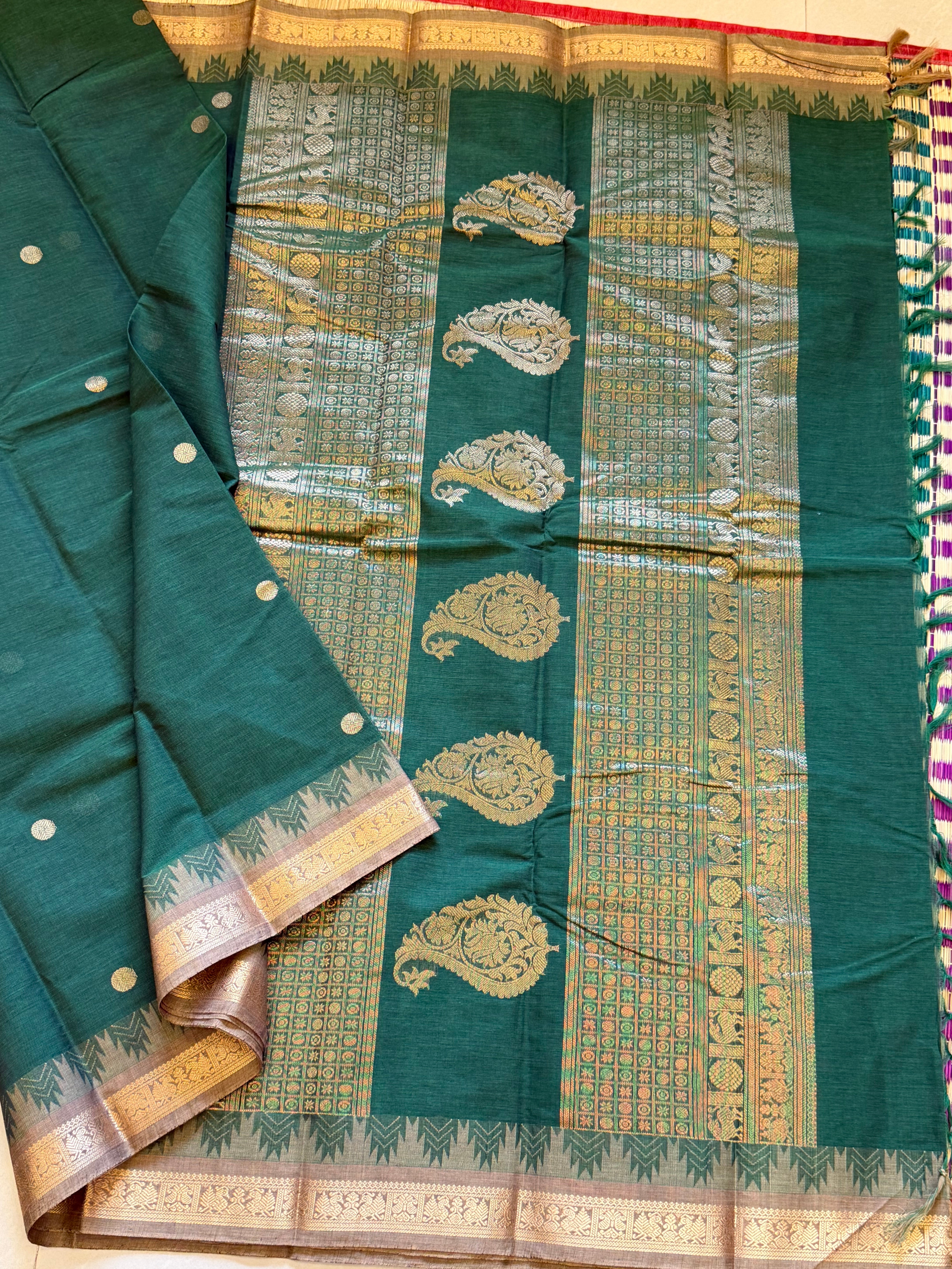Green small border / Kanchi cotton