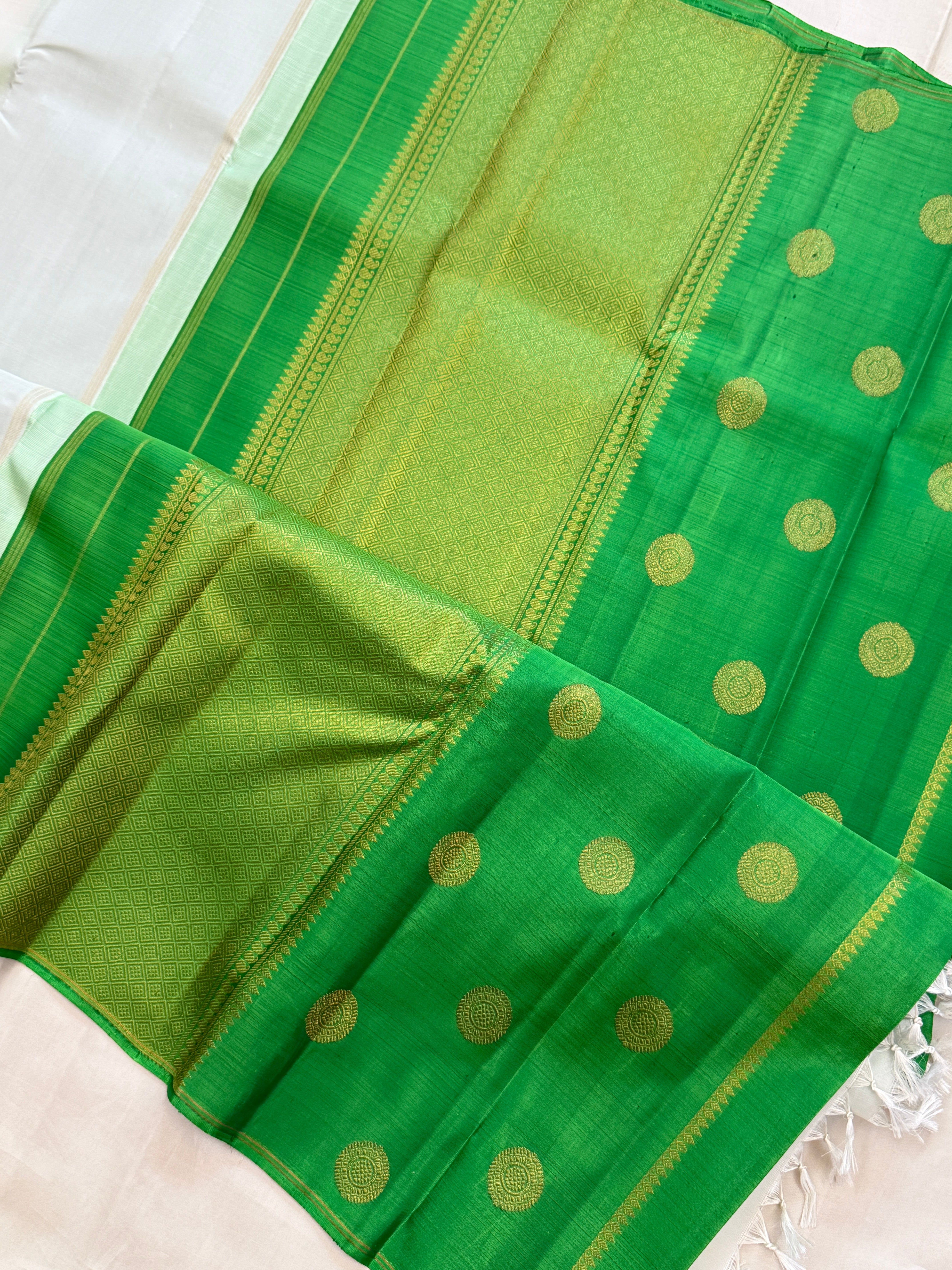 8 Kol / Kanjipuram silk saree clsa 11212