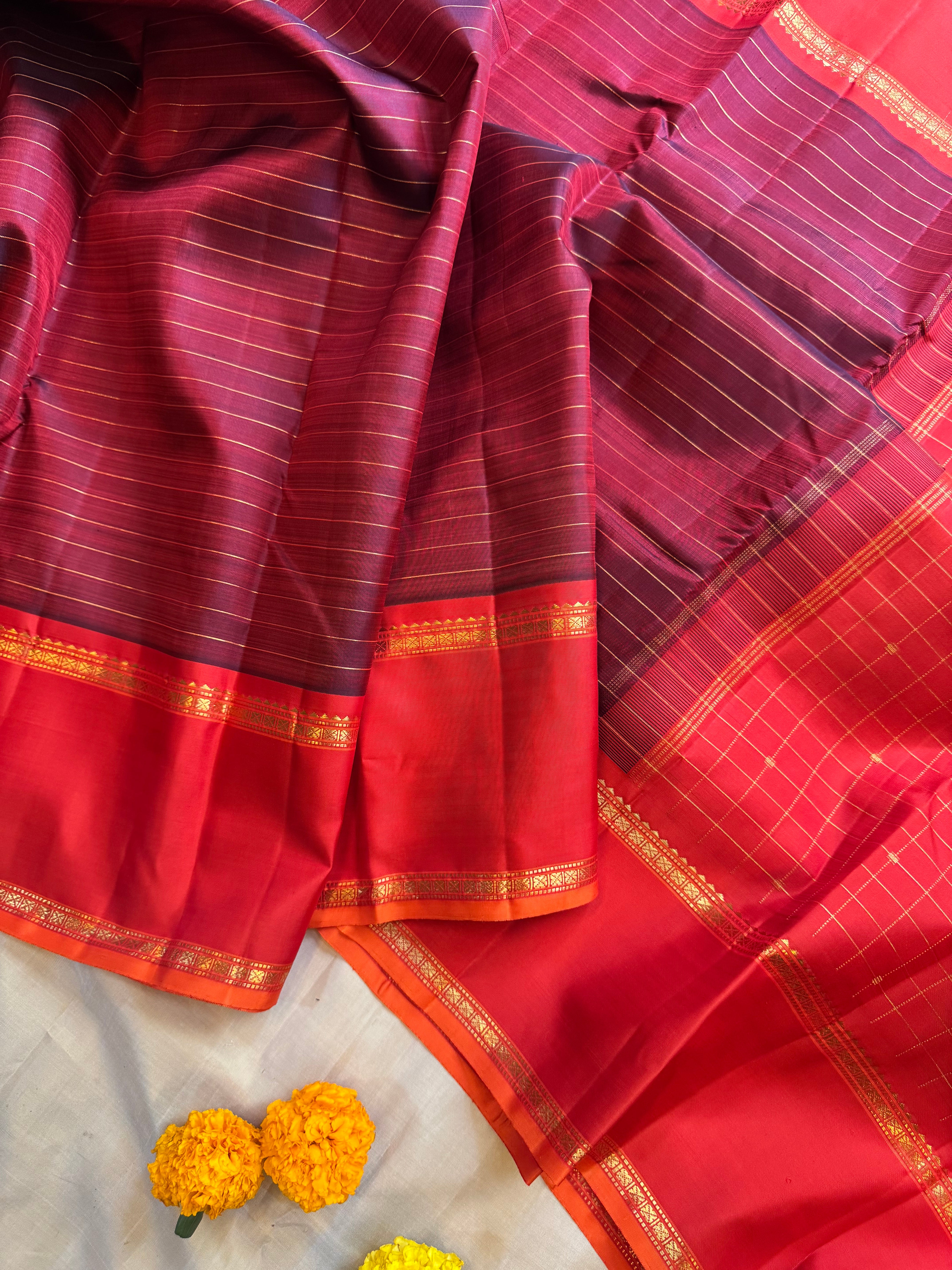 Paaku Oosi retta pet / Arani silk