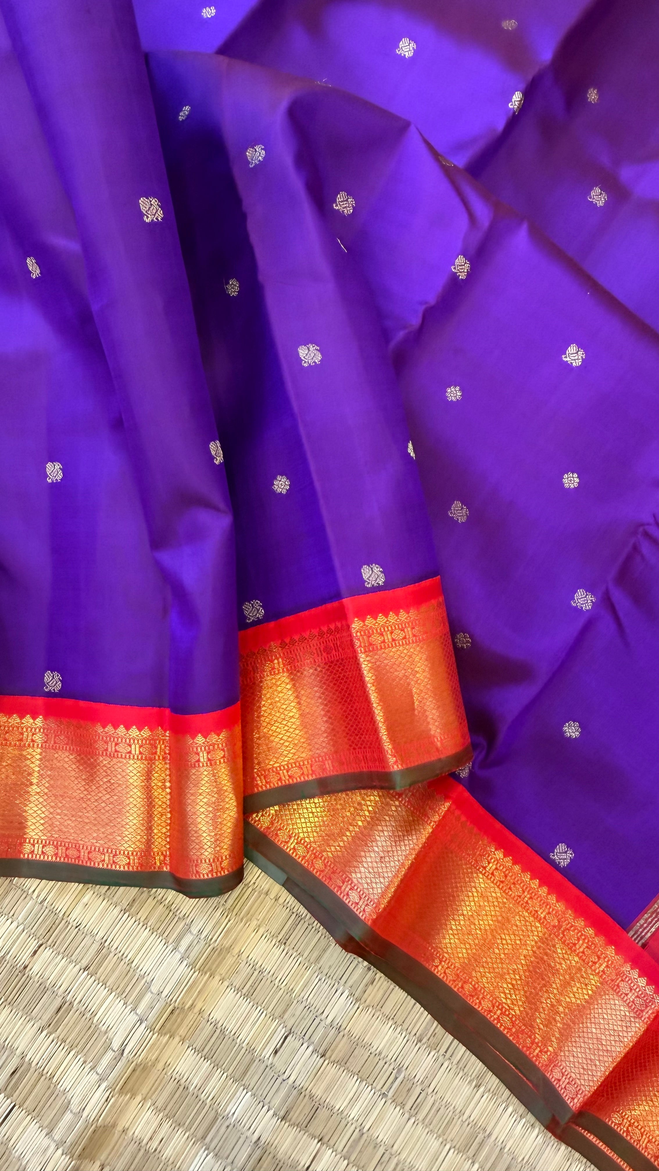 Deep purple Kai Korvai / Kanjipuram silk