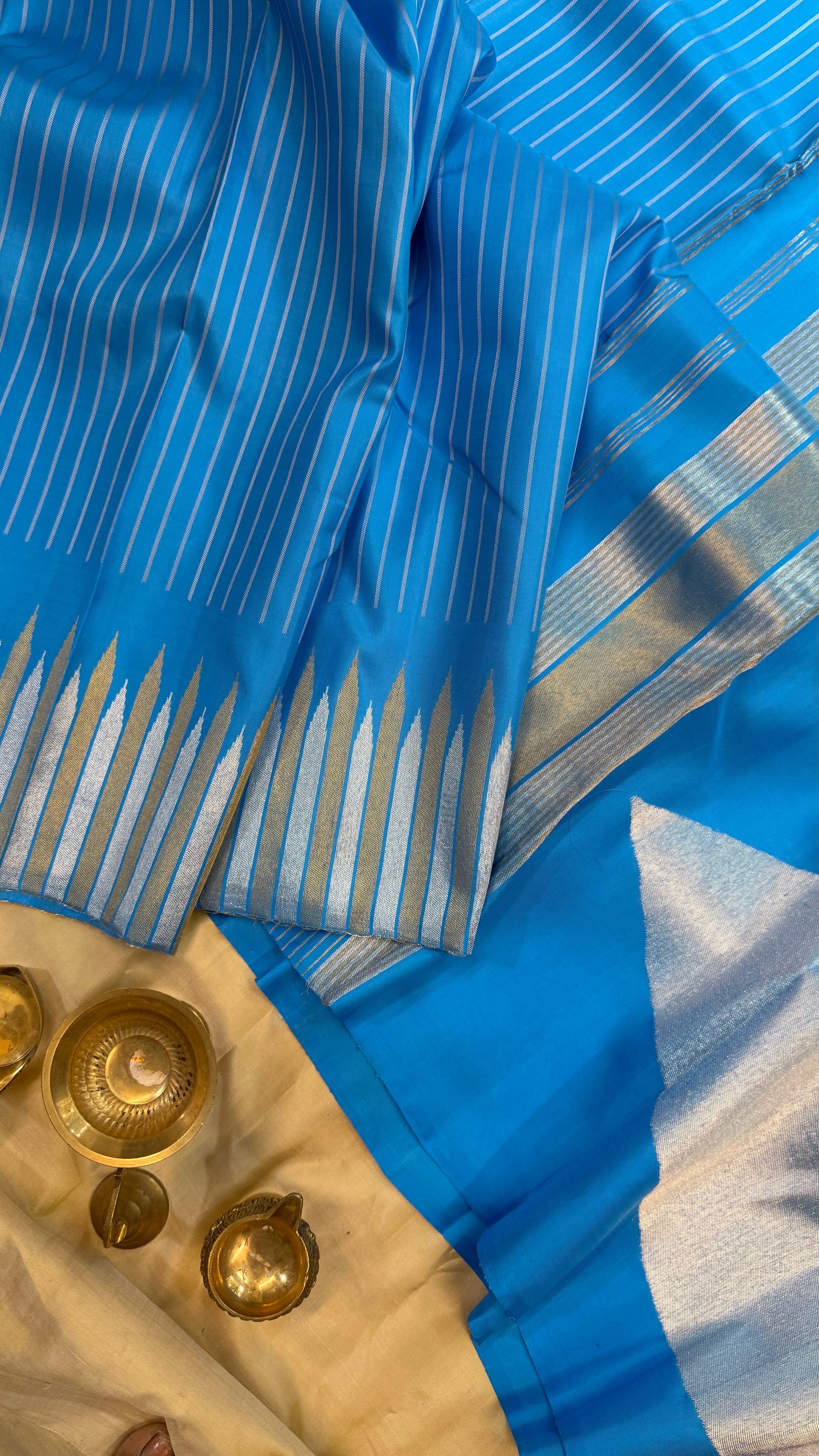 Sky blue 8 Kol master weaver / Kanjipuram silk