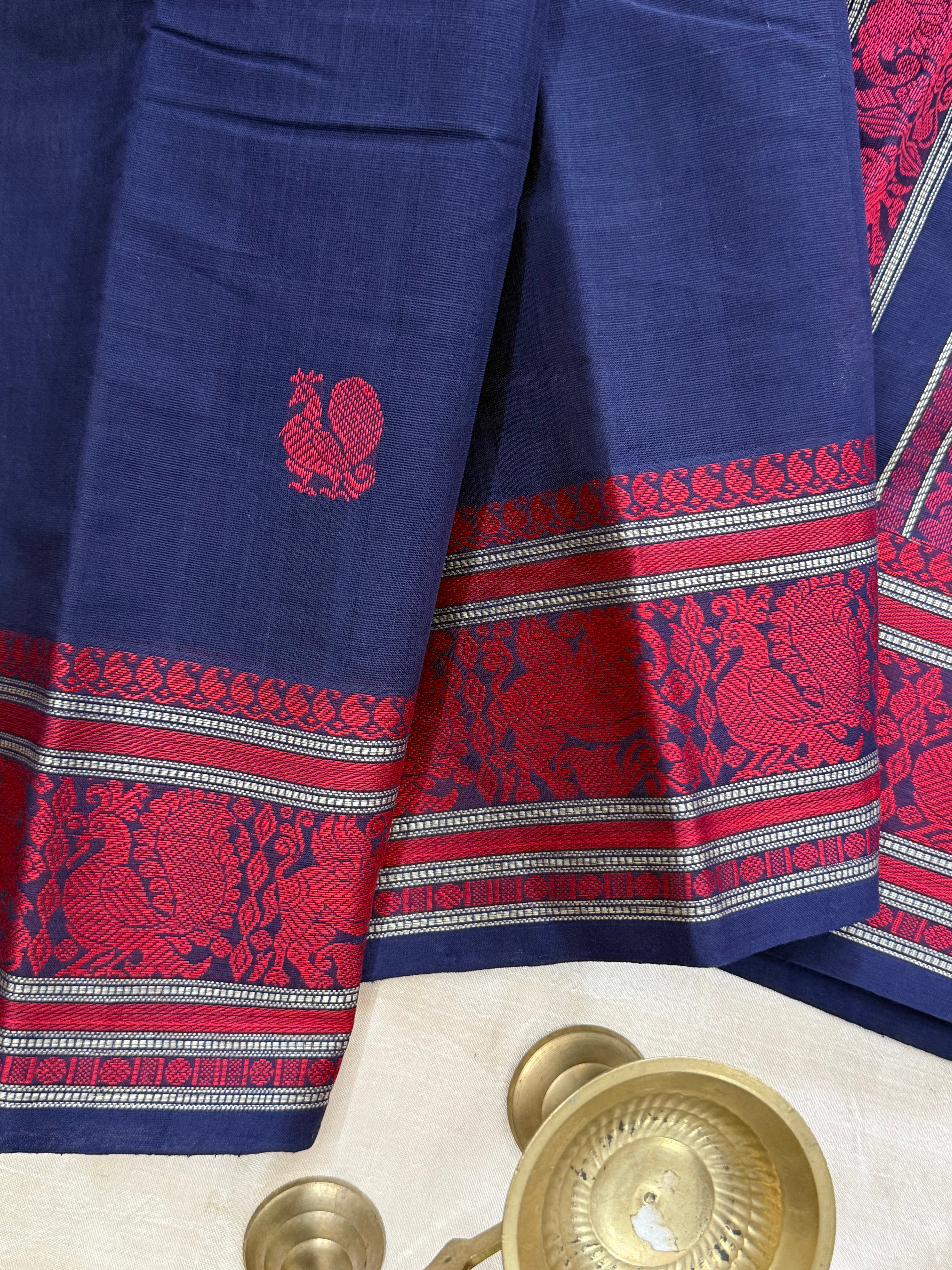 Dark blue and red / Kanchi Cotton
