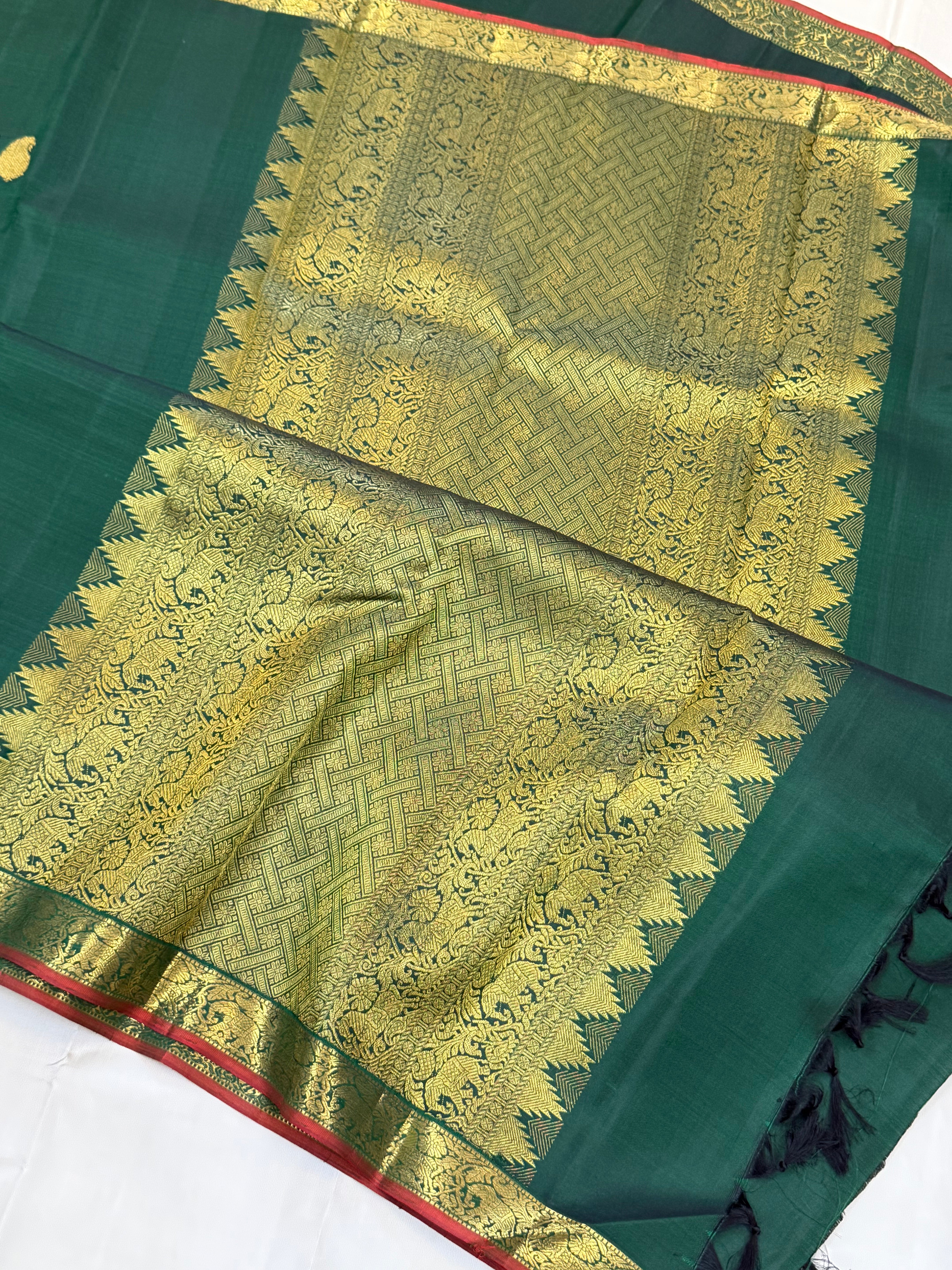 Forest green body with mango Butta simple 2g kanjipuram silk CLSA11011