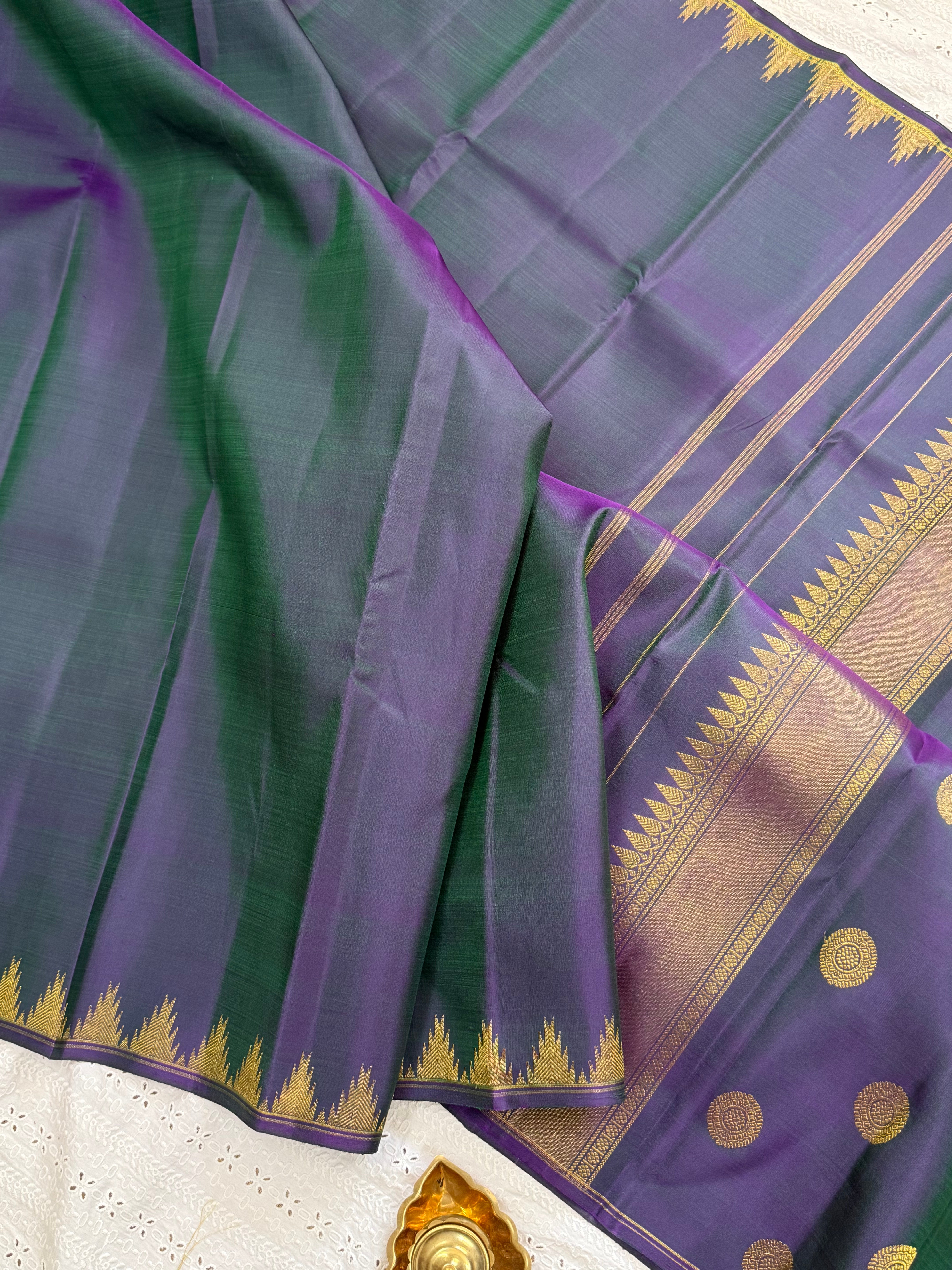 Green shot purple small temple border / Kanjipuram silk CL10143