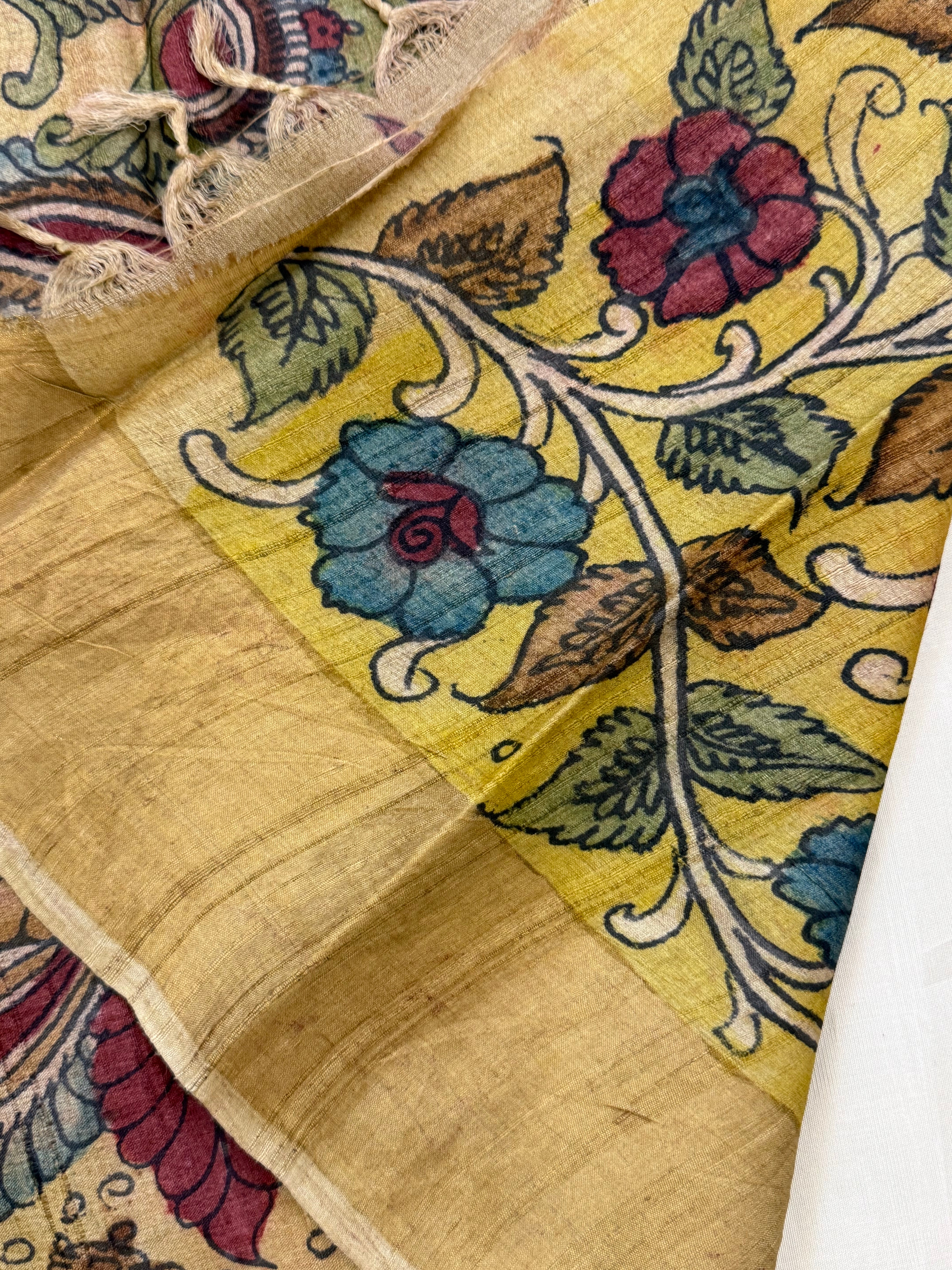Hand drawn natural dyed pen kalamkari sarees / clsa 11126