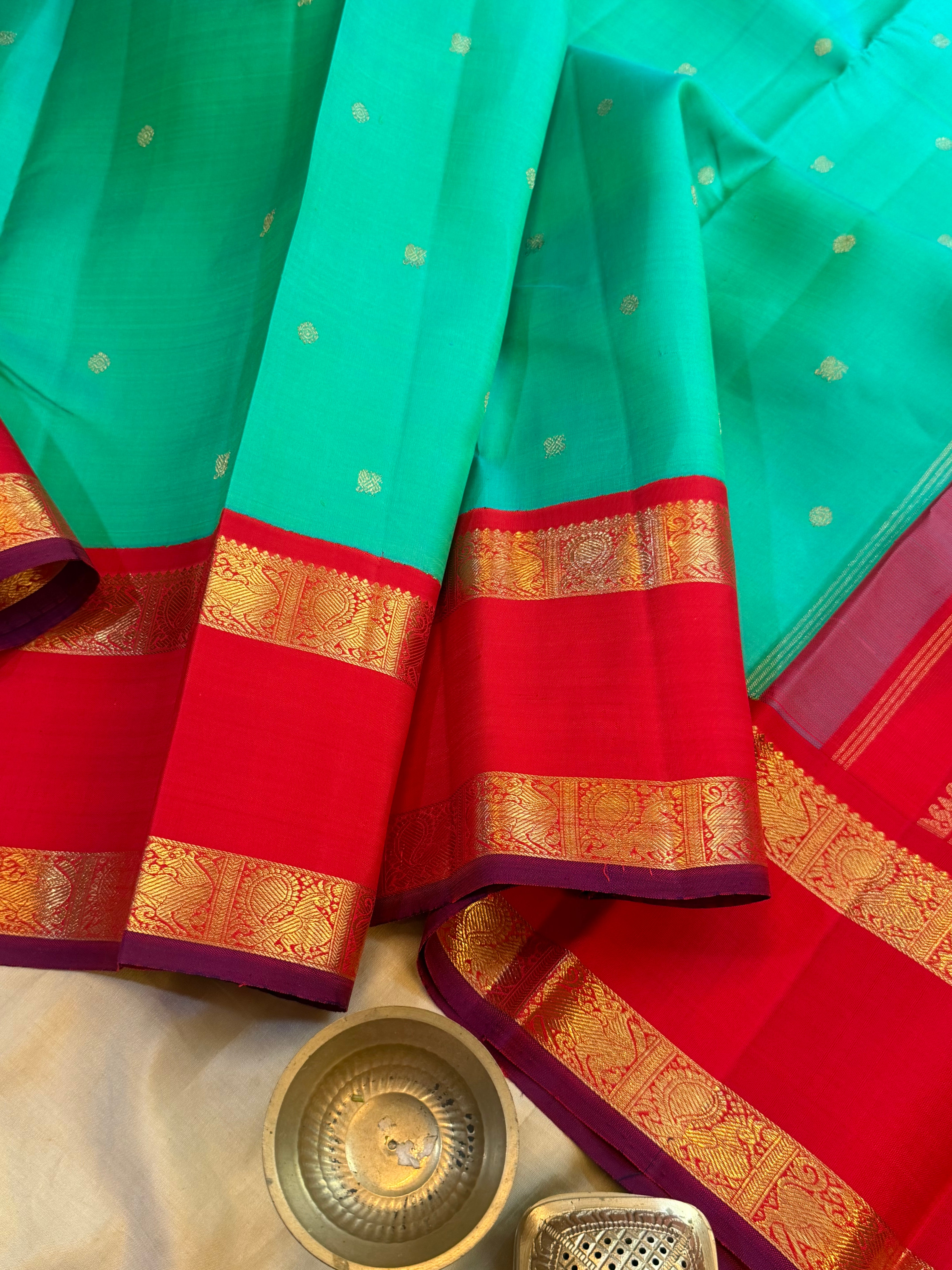 Sea blue retta pet Korvai / Kanjipuram silk