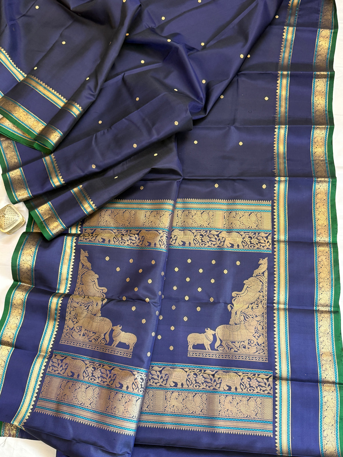 Special edition Dark Navy Blue with Zari Butta silk saree/clsa 12420
