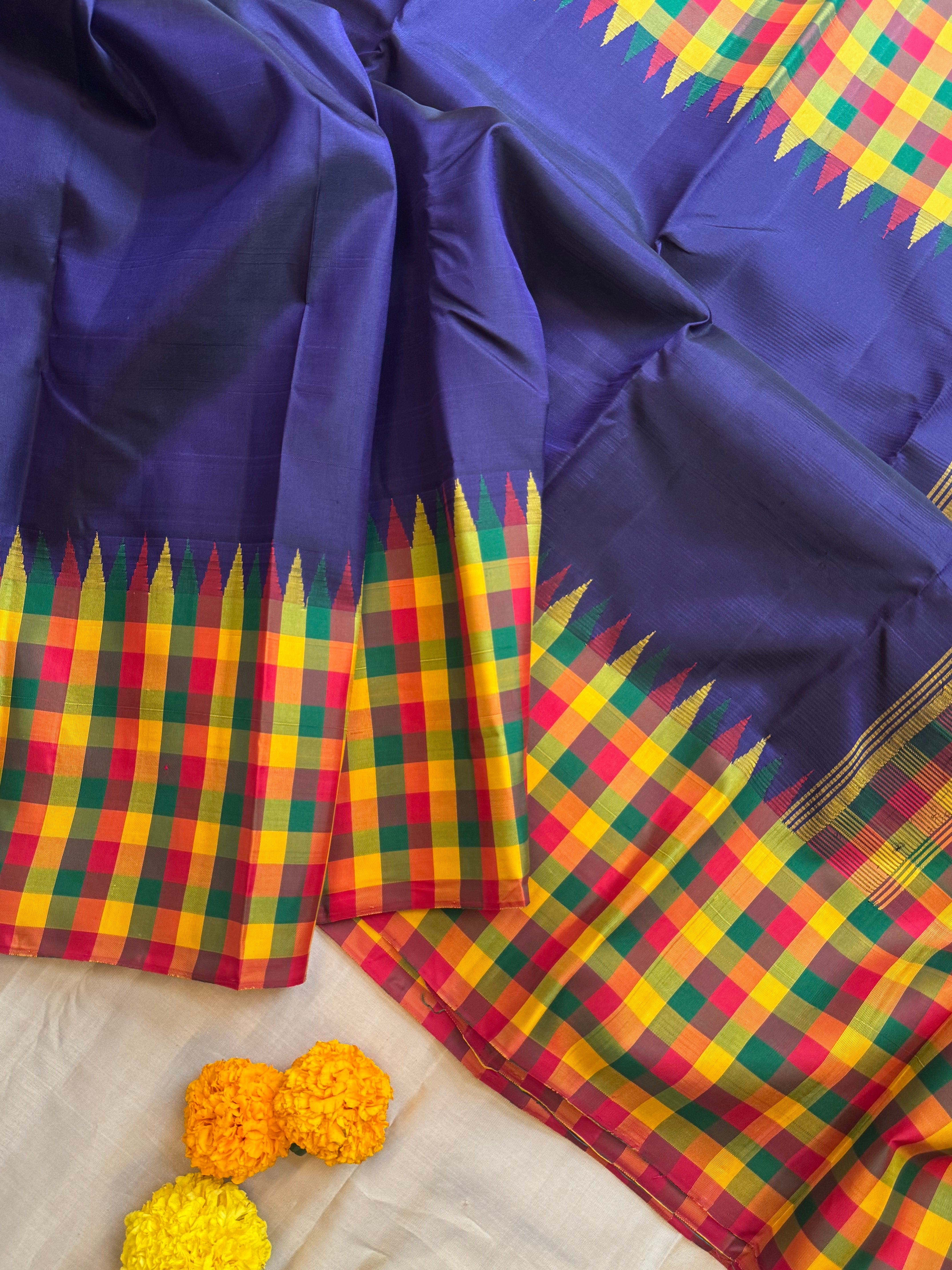 Paalum pazhamum kattam korvai / Arani silk