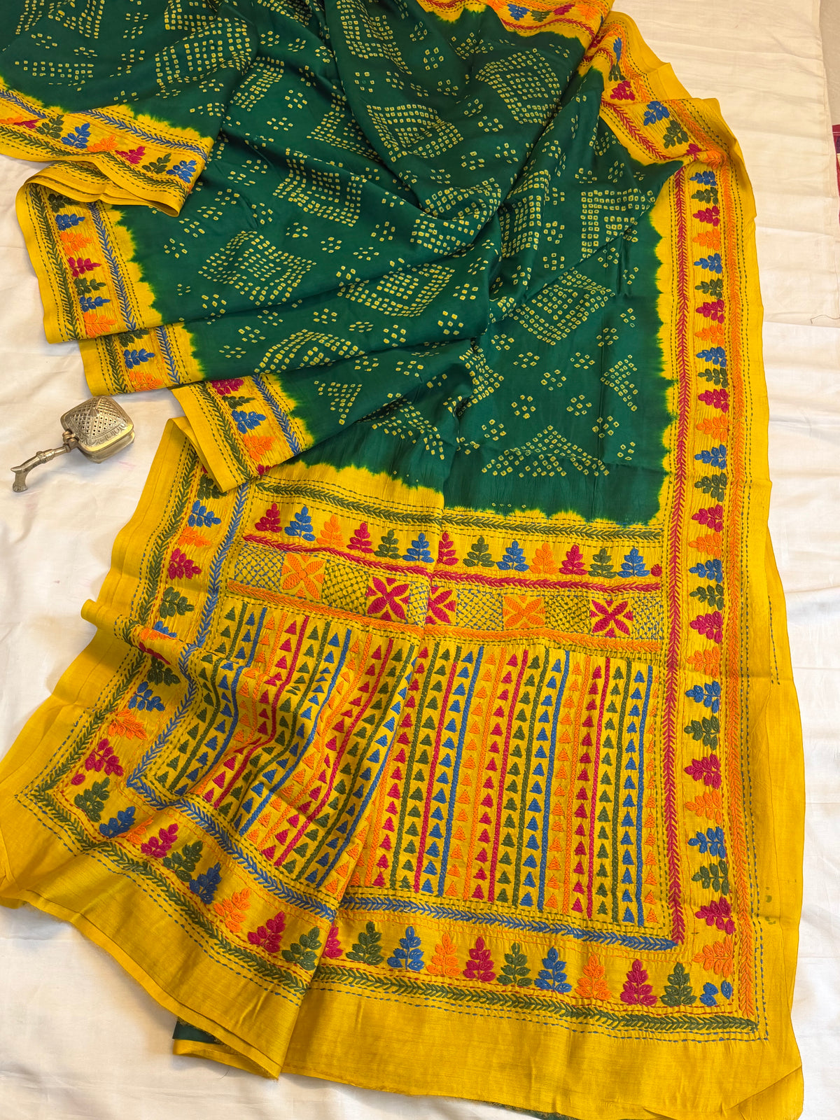 Green Bandhini with Kantha work in silk