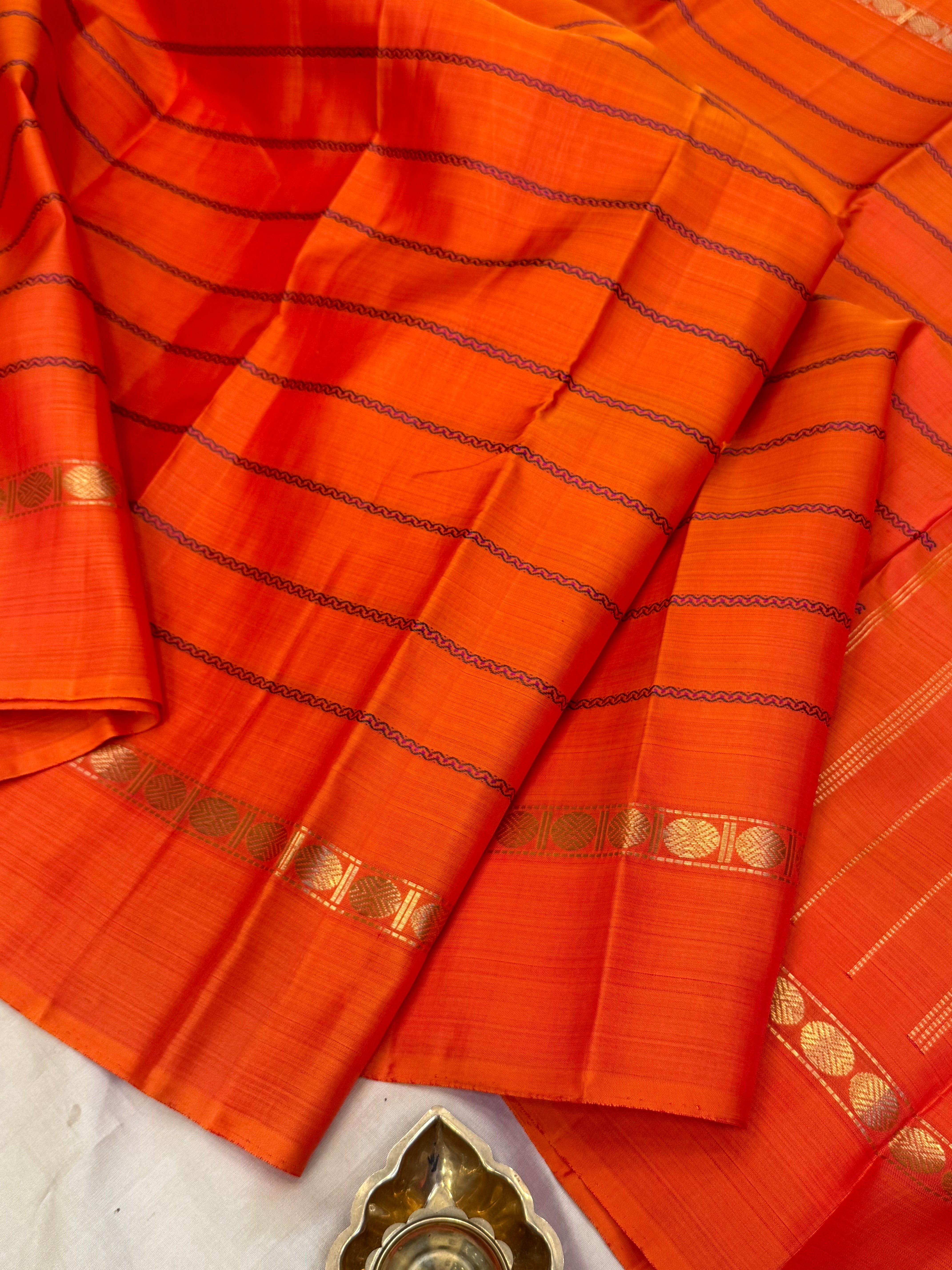 Kalyani : rust veldhari poun pet / kanjipuram silk