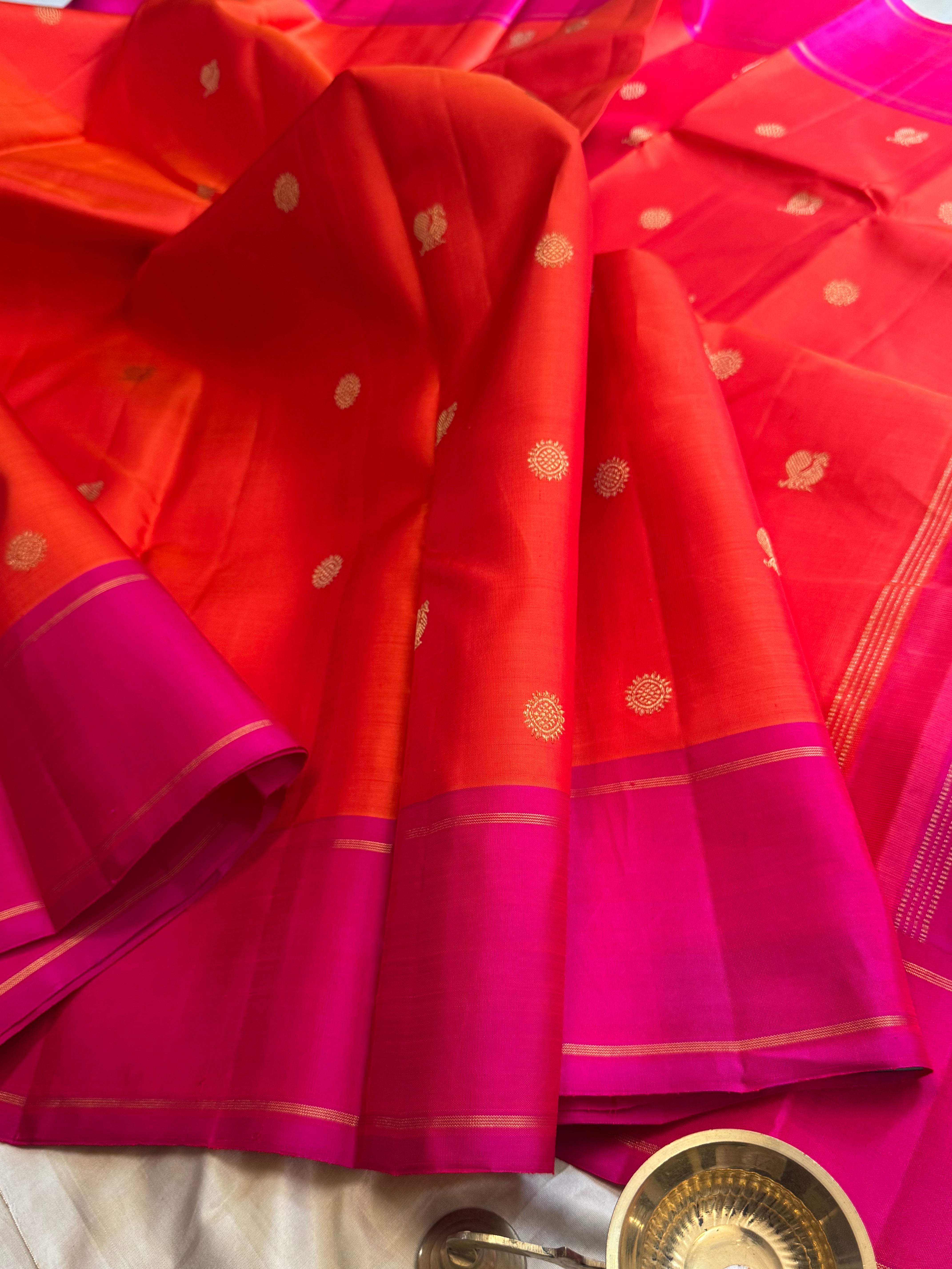 Orange pink annam chakram / simple kanjipuram silk