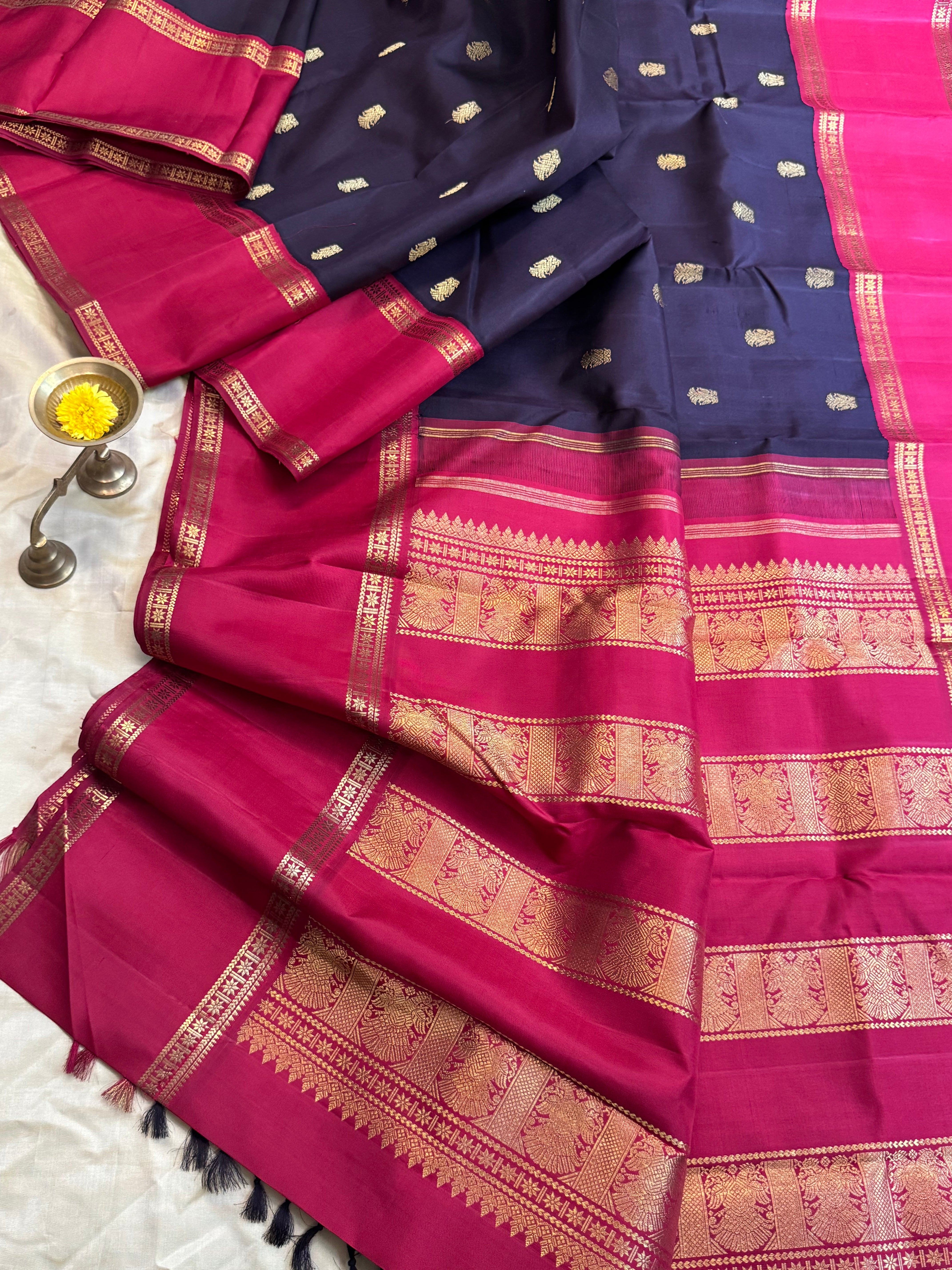 Kanchana retta pet Korvai kanjipuram silk.