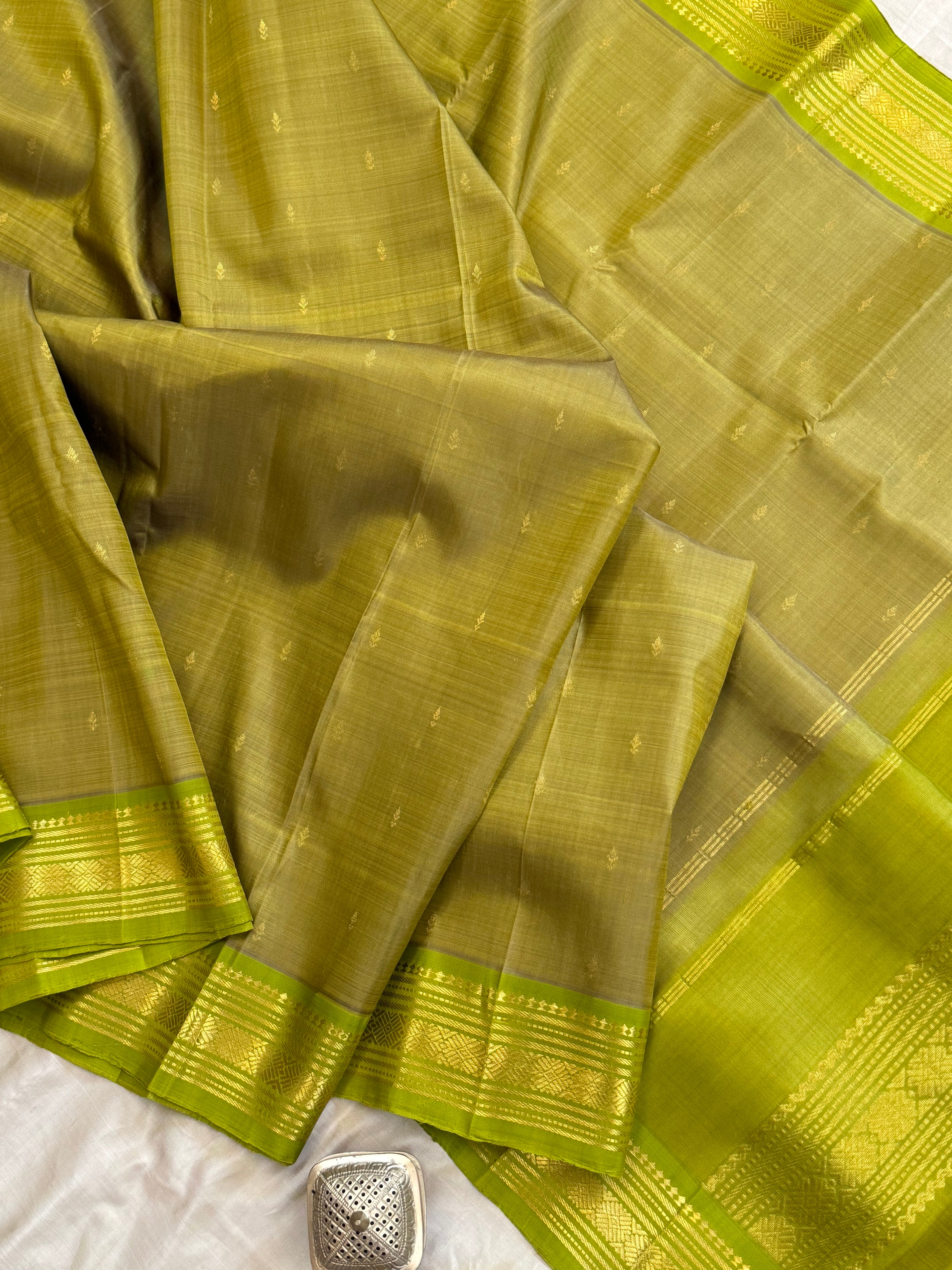 Lime green / Arani silk CLSA 9932