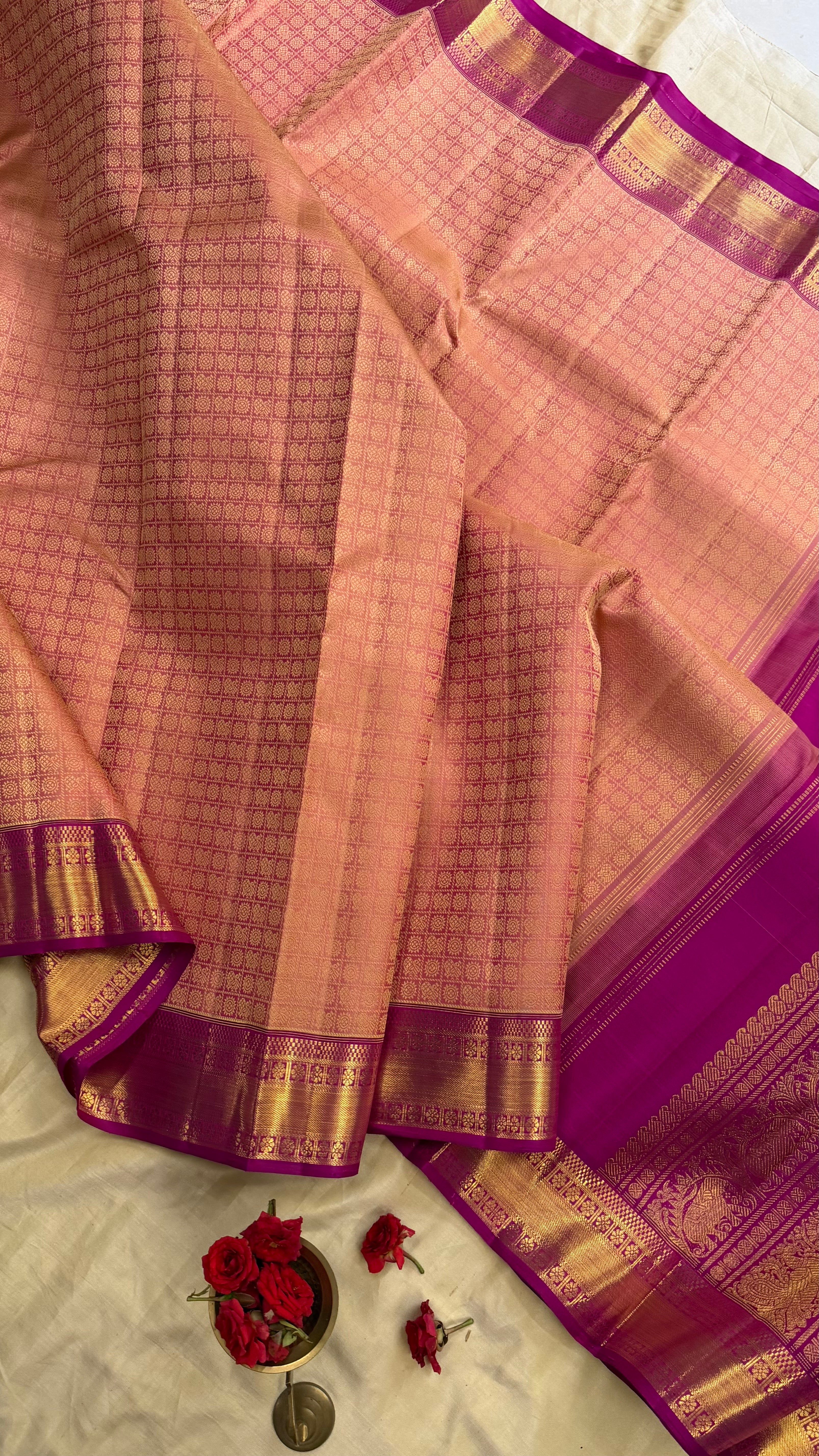 Onion pink 1000 Butta / Kanjipuram Silk