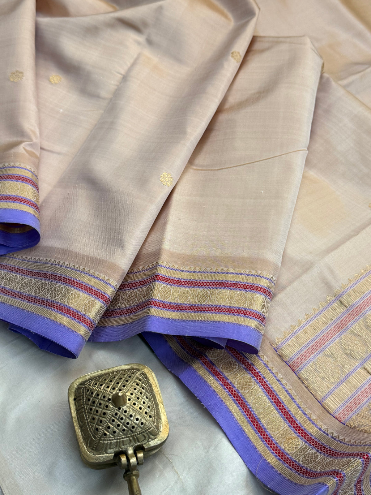 Dusky blush pink and lavender unique tree komatha pallu / Special edition kanjipuram silk