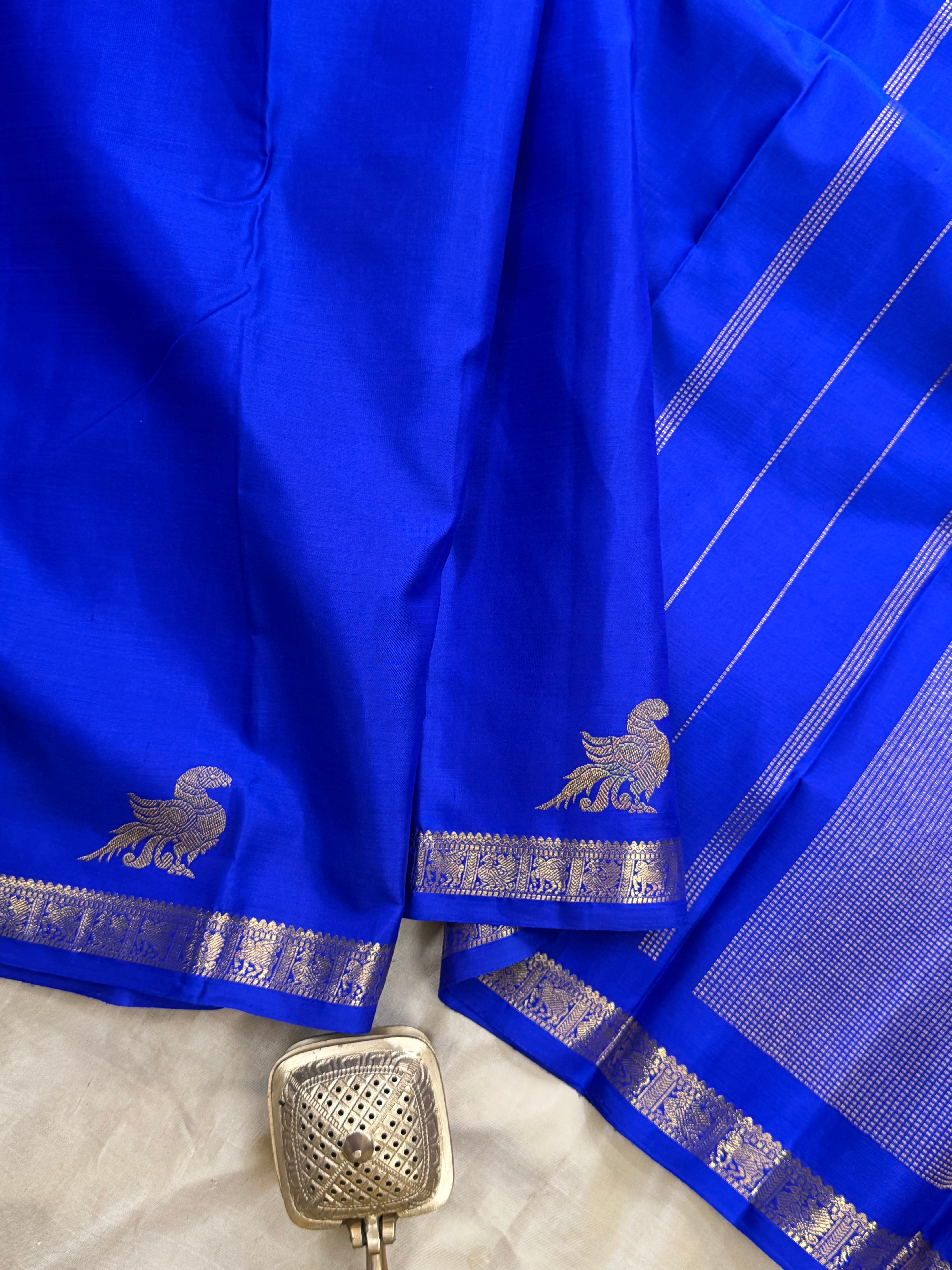 Ms blue Kili border / Budget friendly Kanjipuram silk sarees