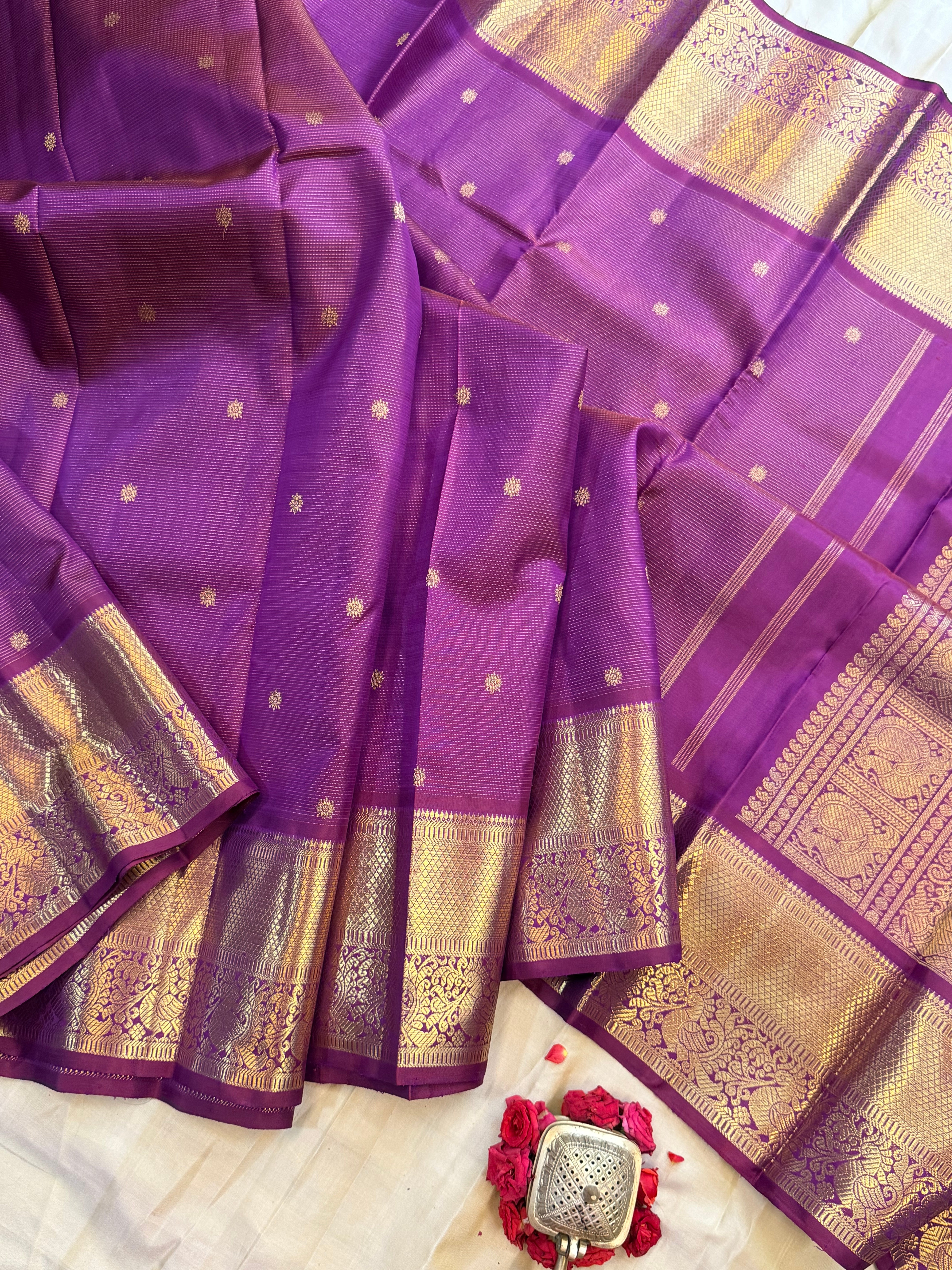 Purple shot Araku colour Vairaoosi / pure Zari Kanjipuram silk